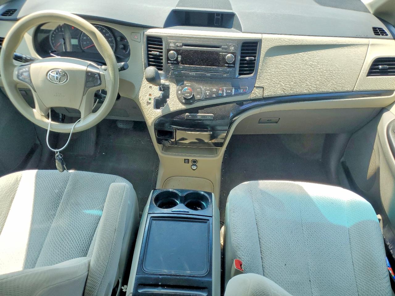 2013 Toyota Sienna Le Gray vin: 5TDKK3DC6DS328888