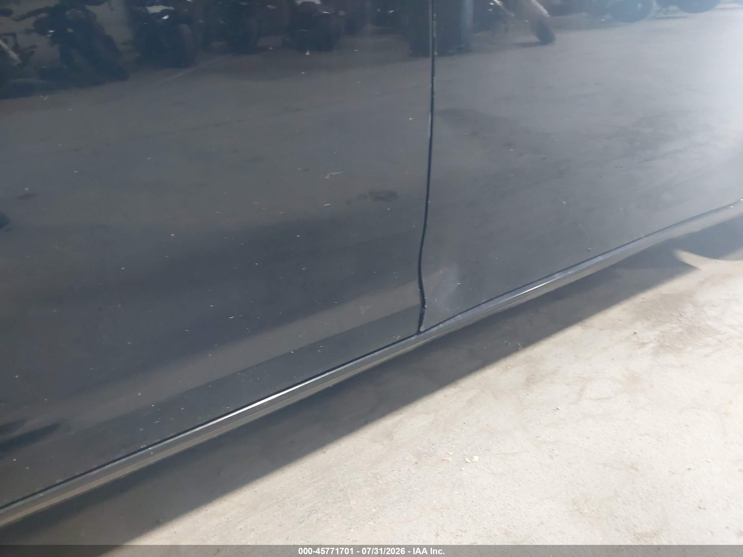 2014 Toyota Sienna Le V6 8 Passenger Black vin: 5TDKK3DC6ES420729
