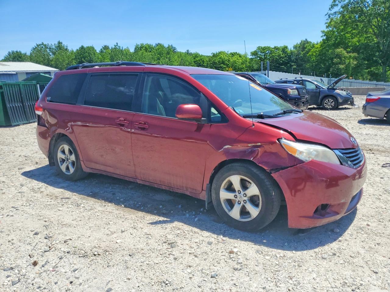 2014 Toyota Sienna Le Бордовый vin: 5TDKK3DC6ES464861