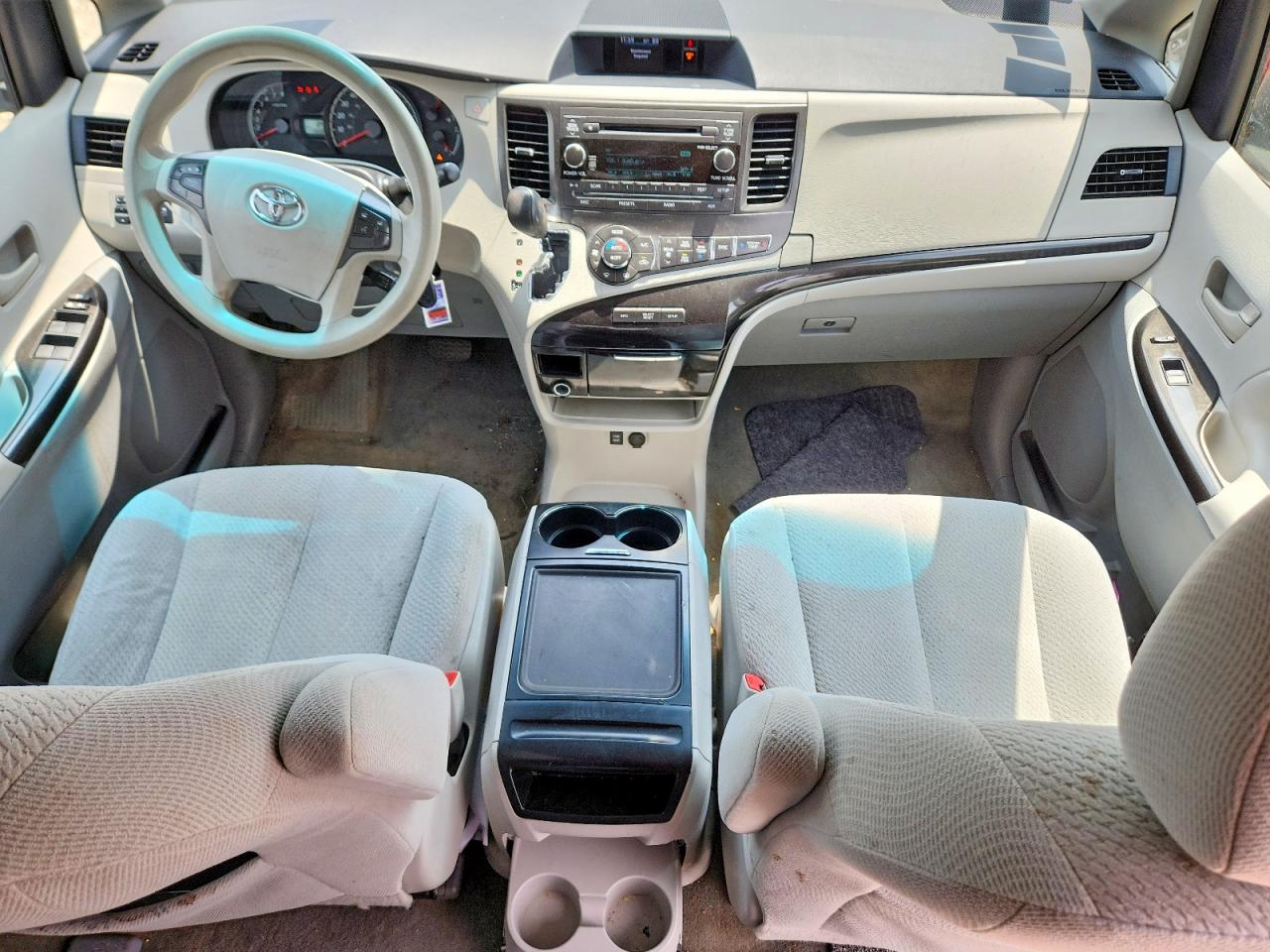 2014 Toyota Sienna Le Черный vin: 5TDKK3DC6ES470918