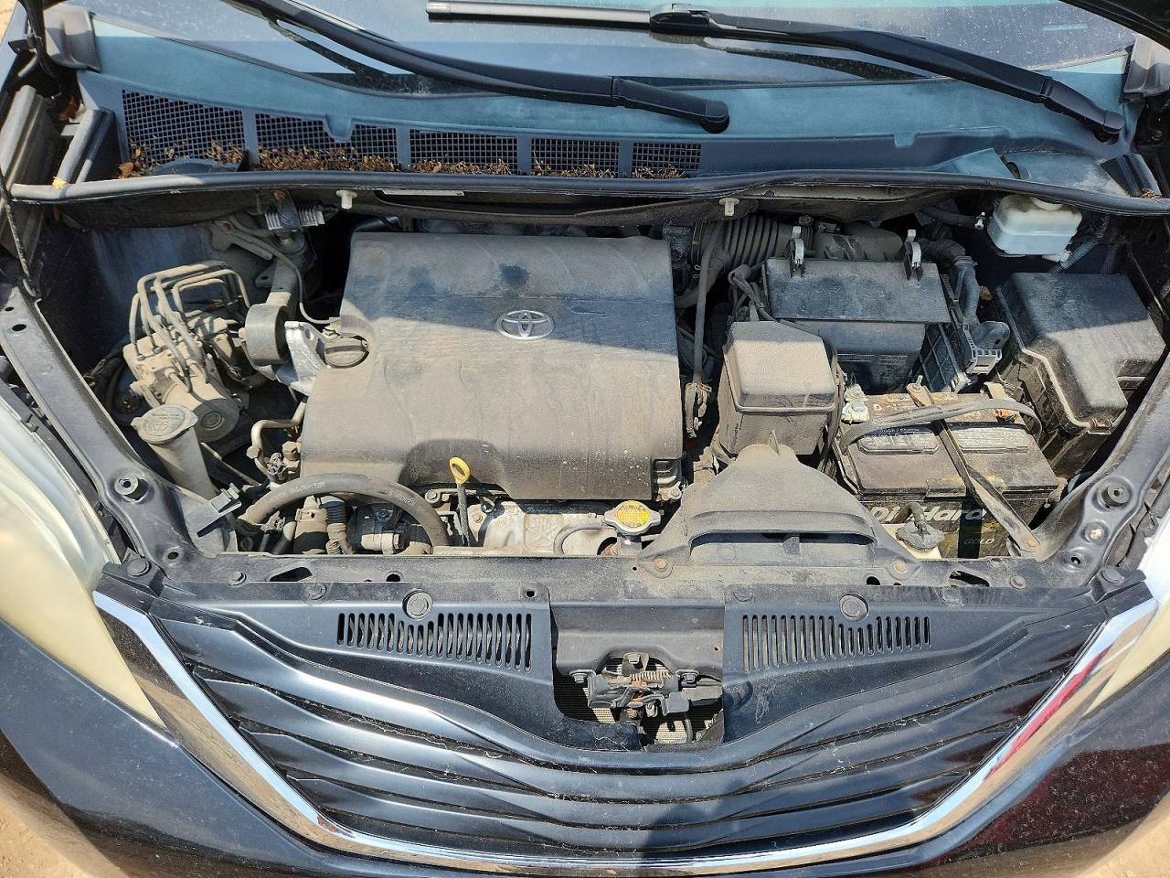 2014 Toyota Sienna Le Черный vin: 5TDKK3DC6ES470918