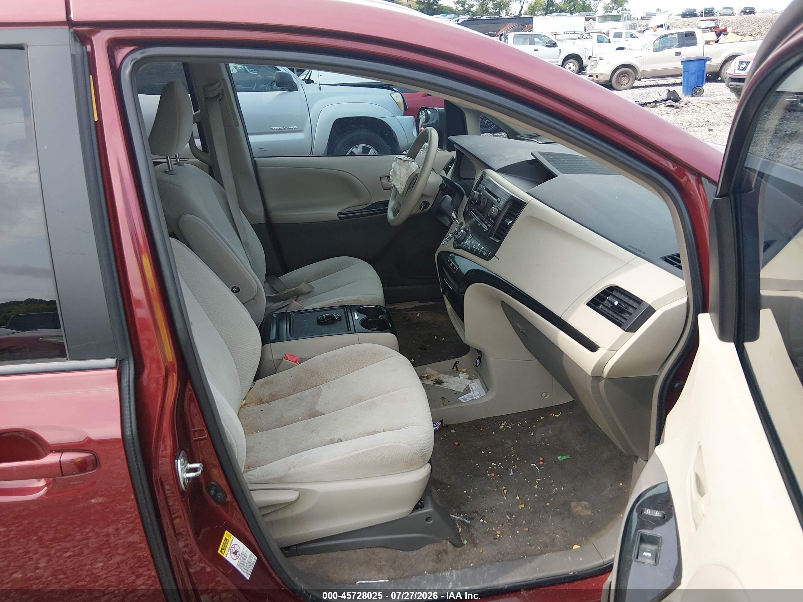 2014 Toyota Sienna Le V6 8 Passenger Темно-бордовый vin: 5TDKK3DC6ES491137