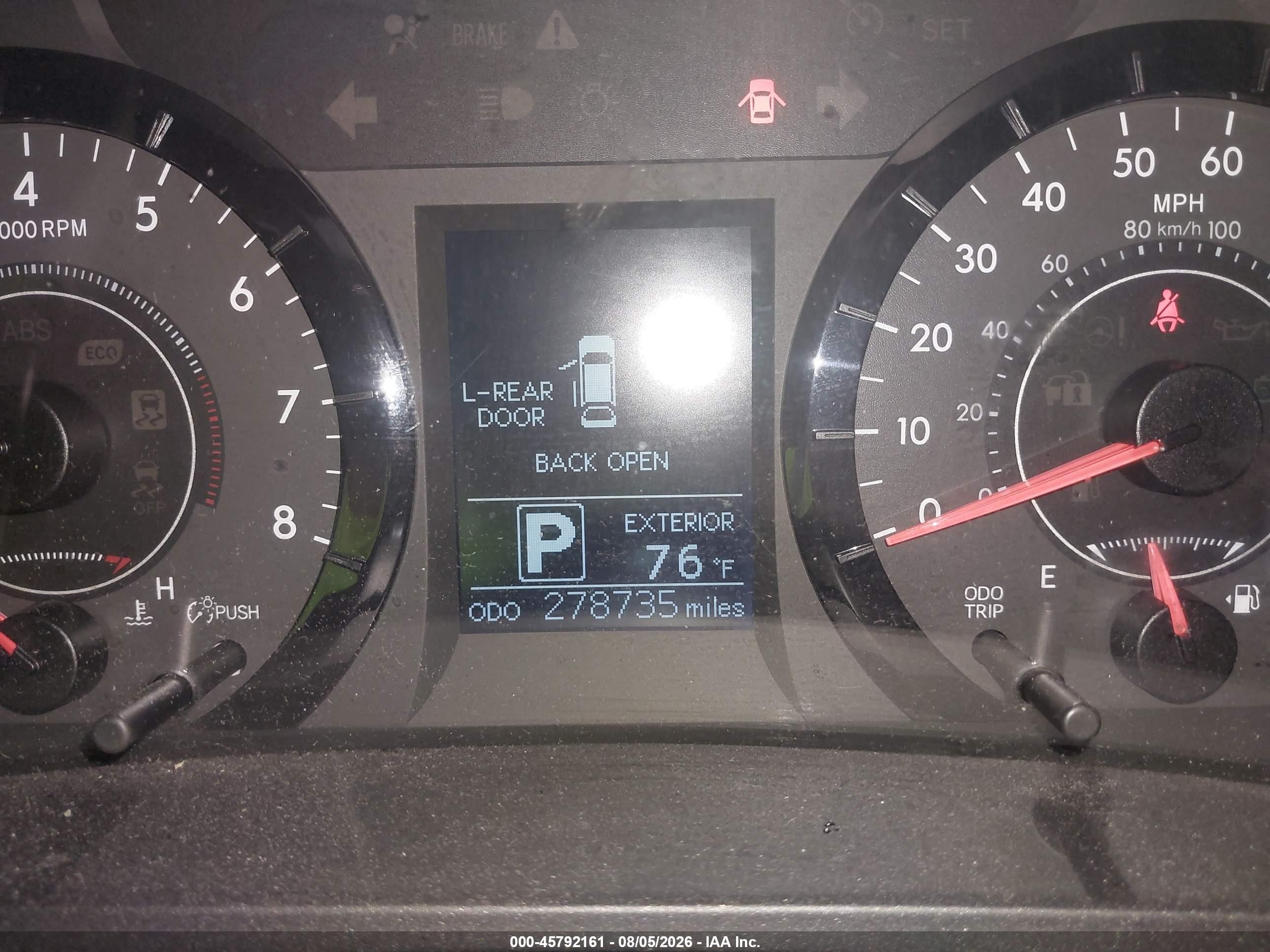 2015 Toyota Sienna Le 8 Passenger Blue vin: 5TDKK3DC6FS568199
