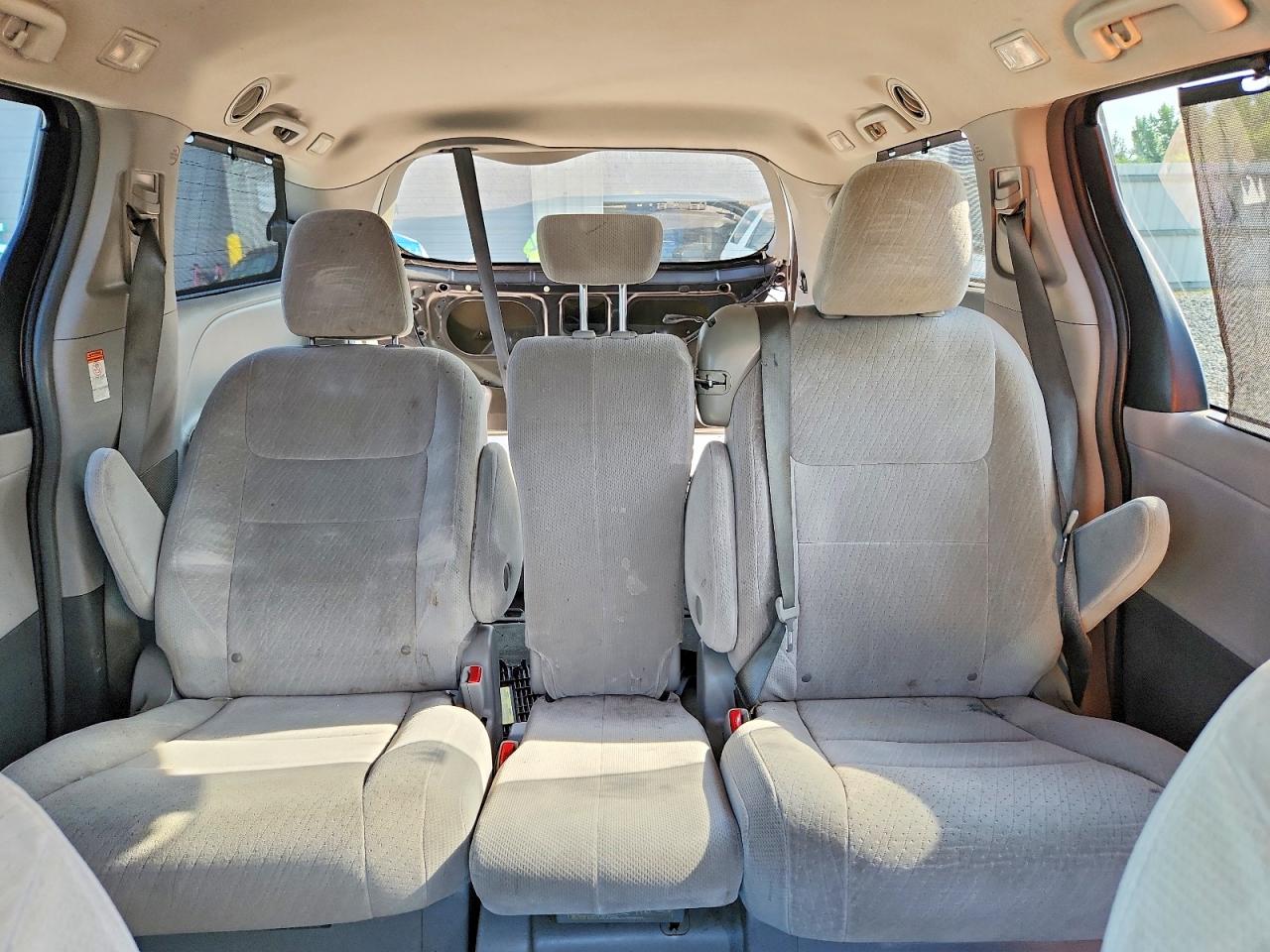 2015 Toyota Sienna Le Charcoal vin: 5TDKK3DC6FS655973