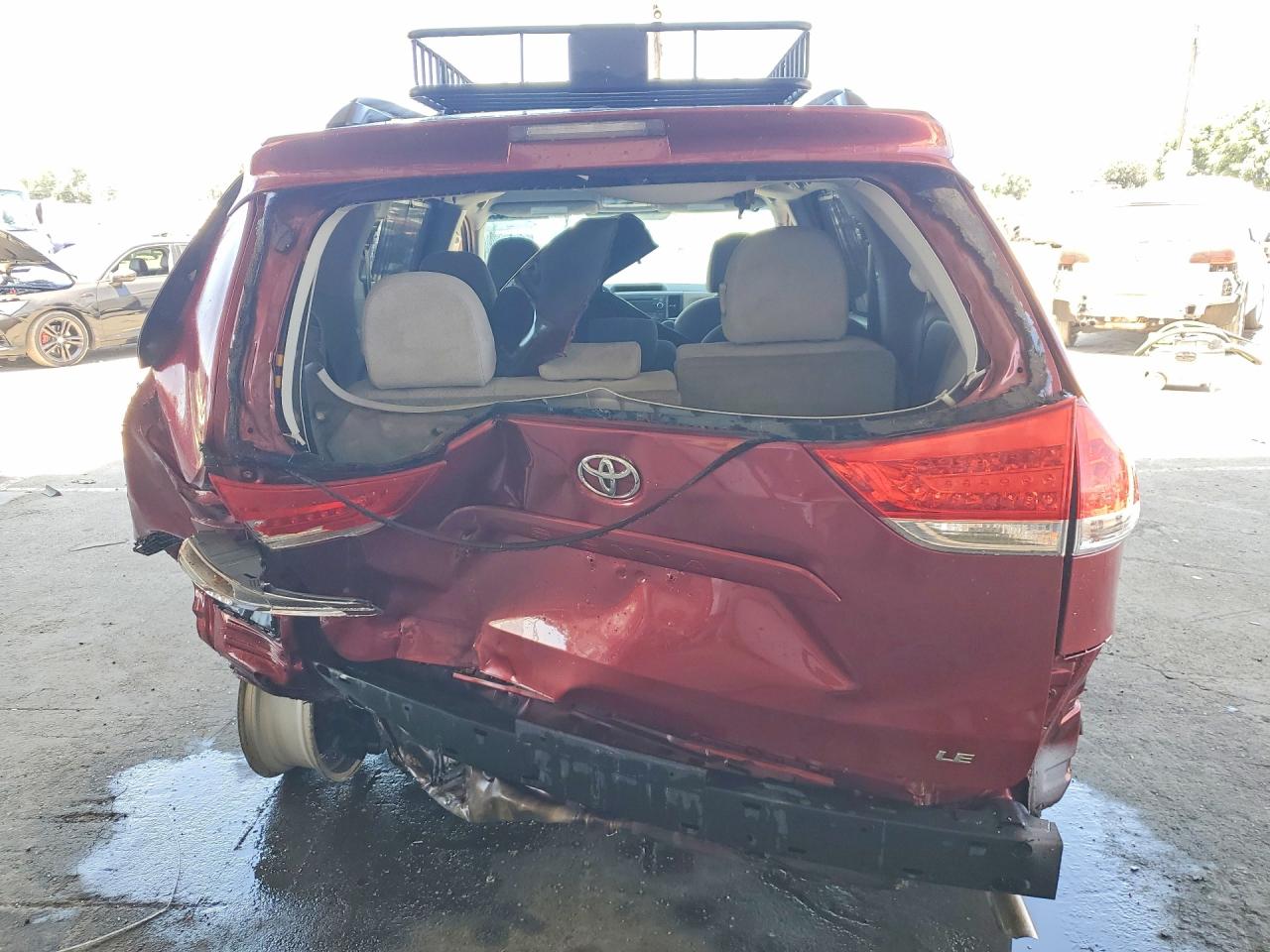 2012 Toyota Sienna Le Red vin: 5TDKK3DC7CS196089