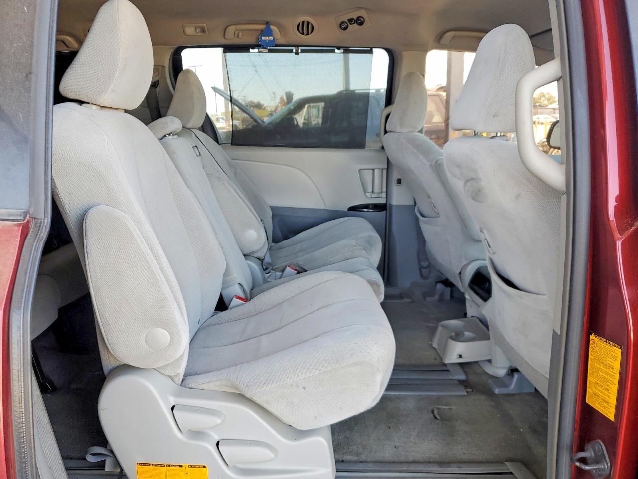 2012 Toyota Sienna Le Red vin: 5TDKK3DC7CS196089