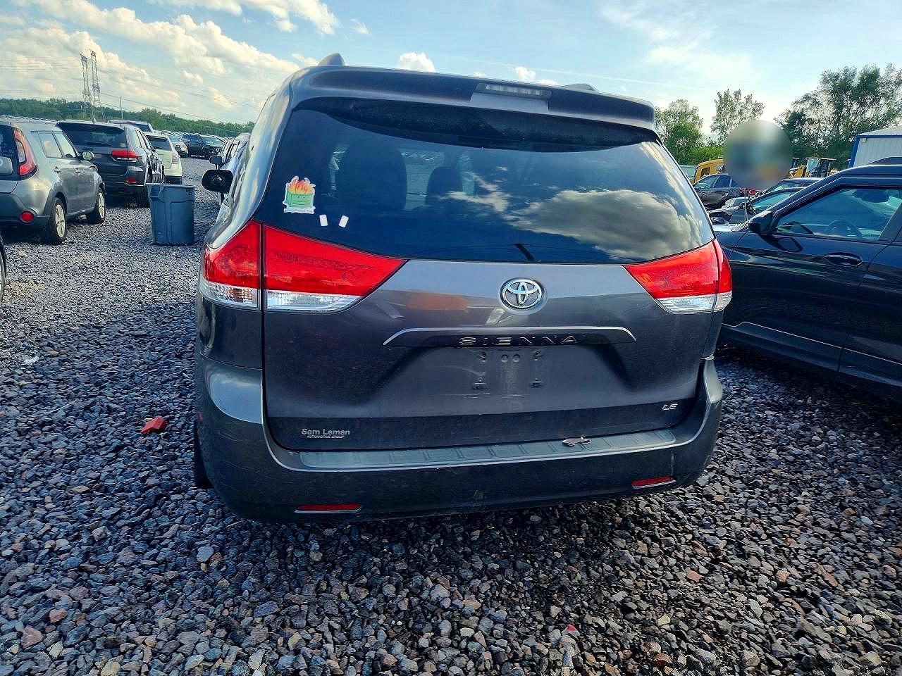 2013 Toyota Sienna Le Gray vin: 5TDKK3DC7DS293567