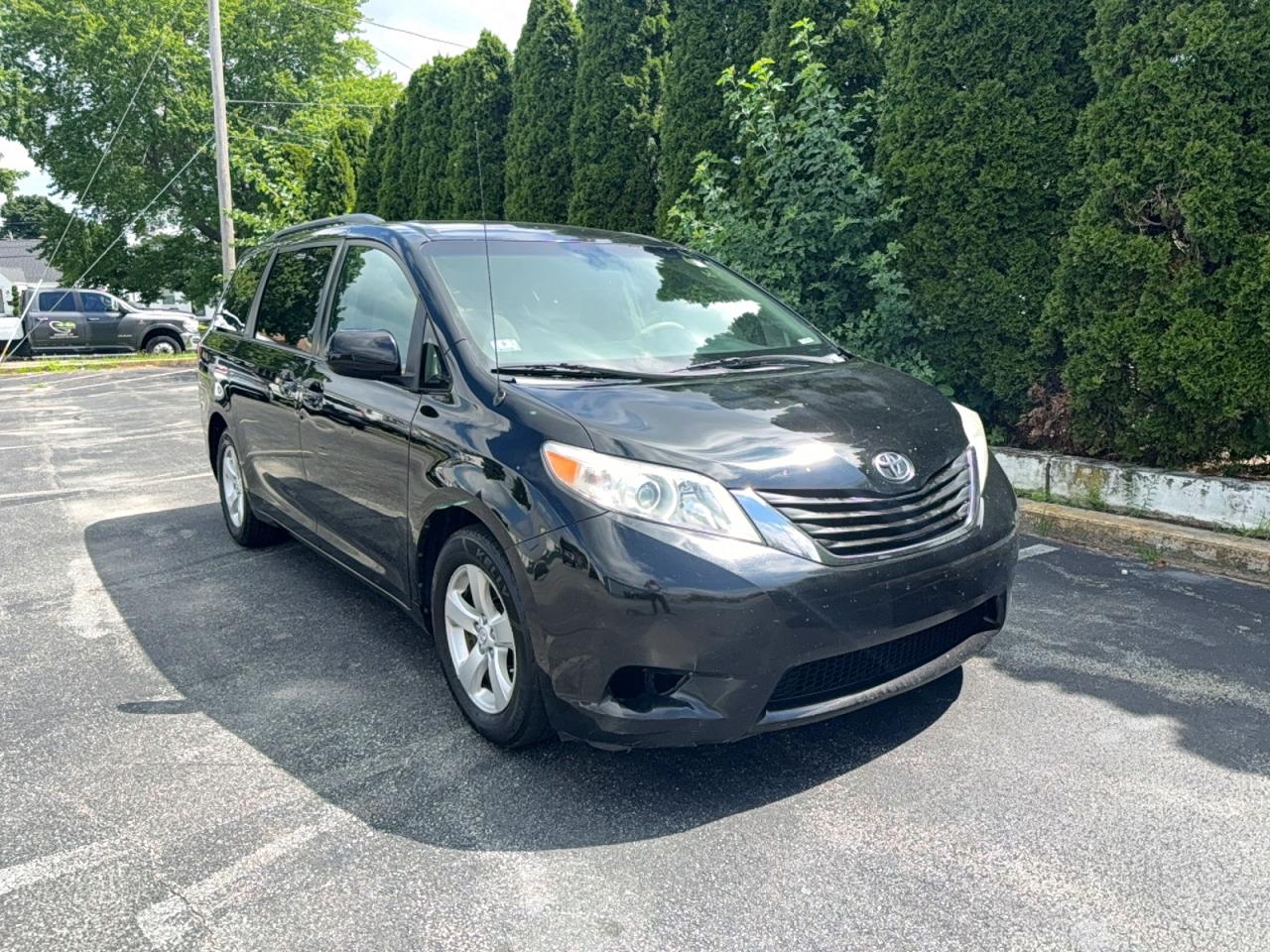 2013 Toyota Sienna Le Black vin: 5TDKK3DC7DS308522