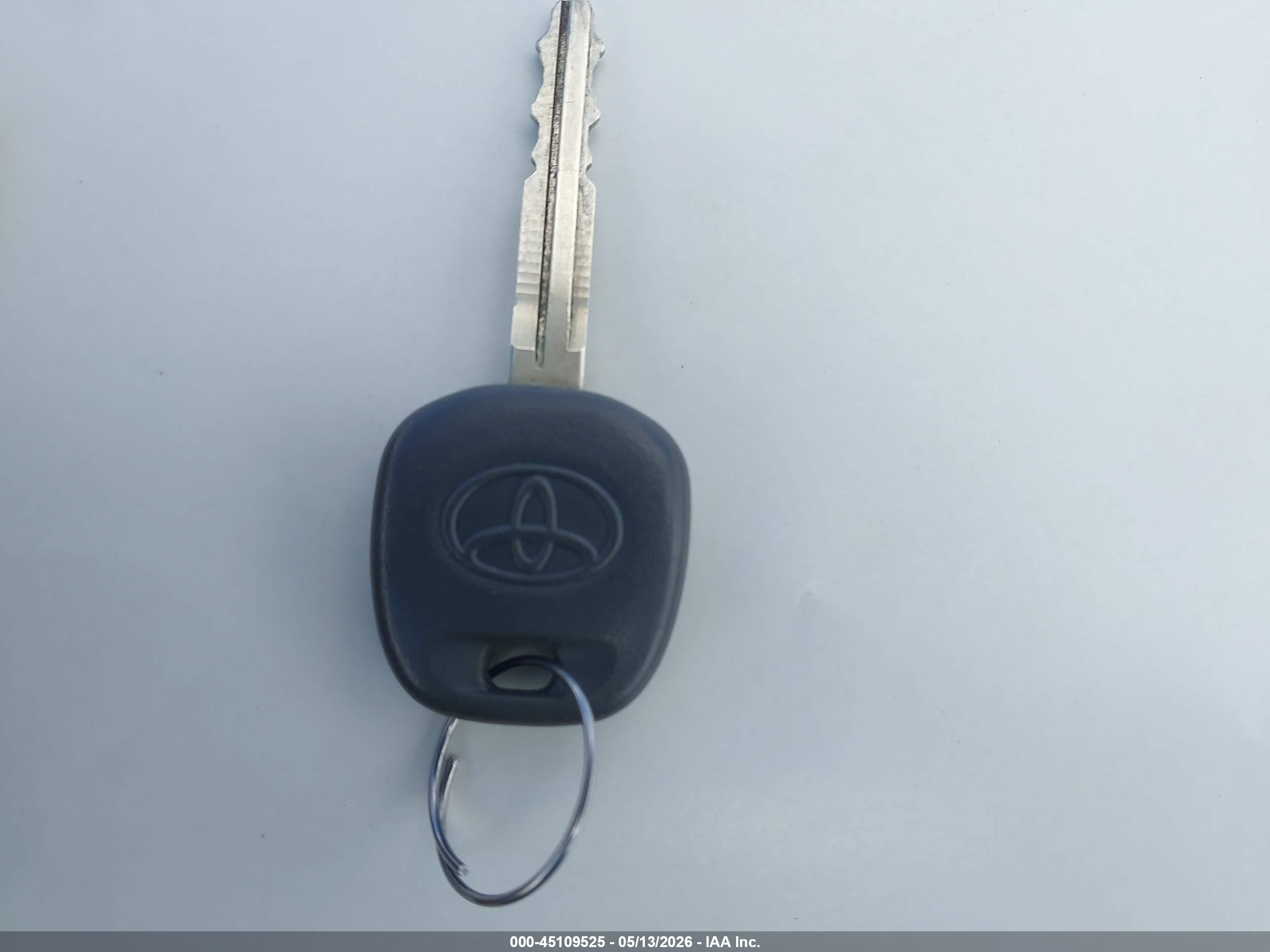 2014 Toyota Sienna Le V6 8 Passenger Черный vin: 5TDKK3DC7ES419377