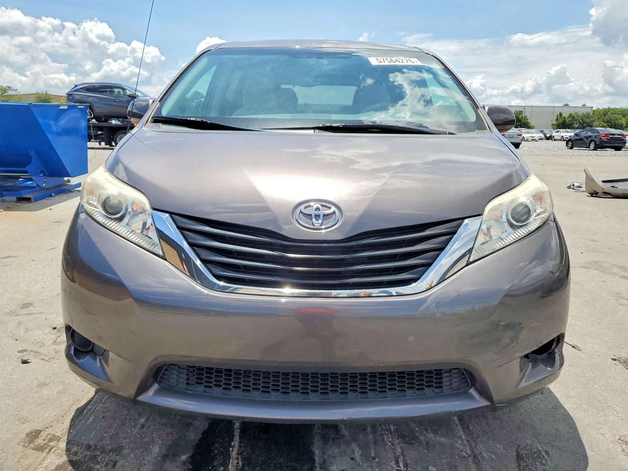2014 Toyota Sienna Le Gray vin: 5TDKK3DC7ES499473