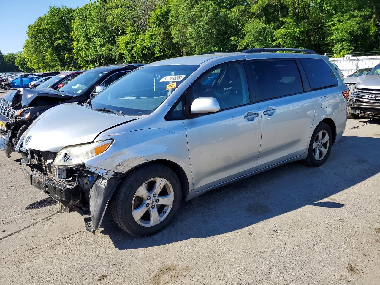 2015 Toyota Sienna Le Gray vin: 5TDKK3DC7FS540654