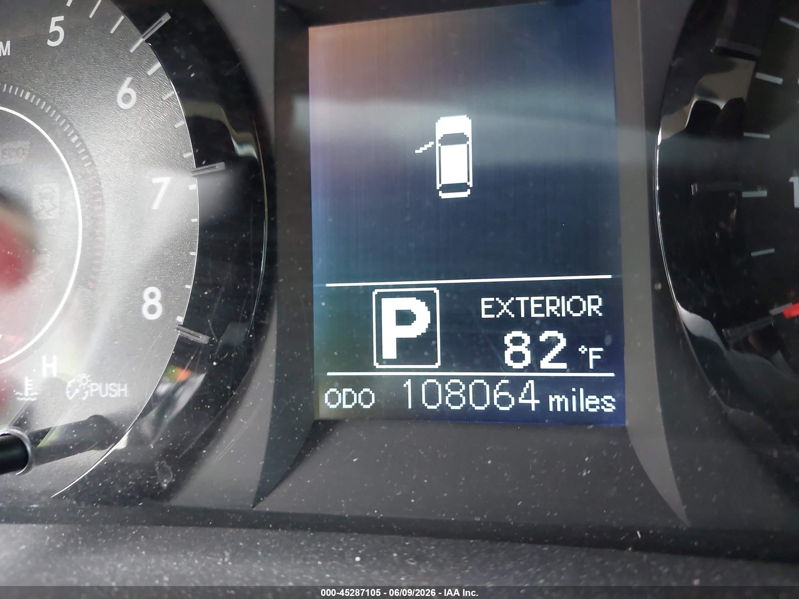 2015 Toyota Sienna Le 8 Passenger Maroon vin: 5TDKK3DC7FS553419