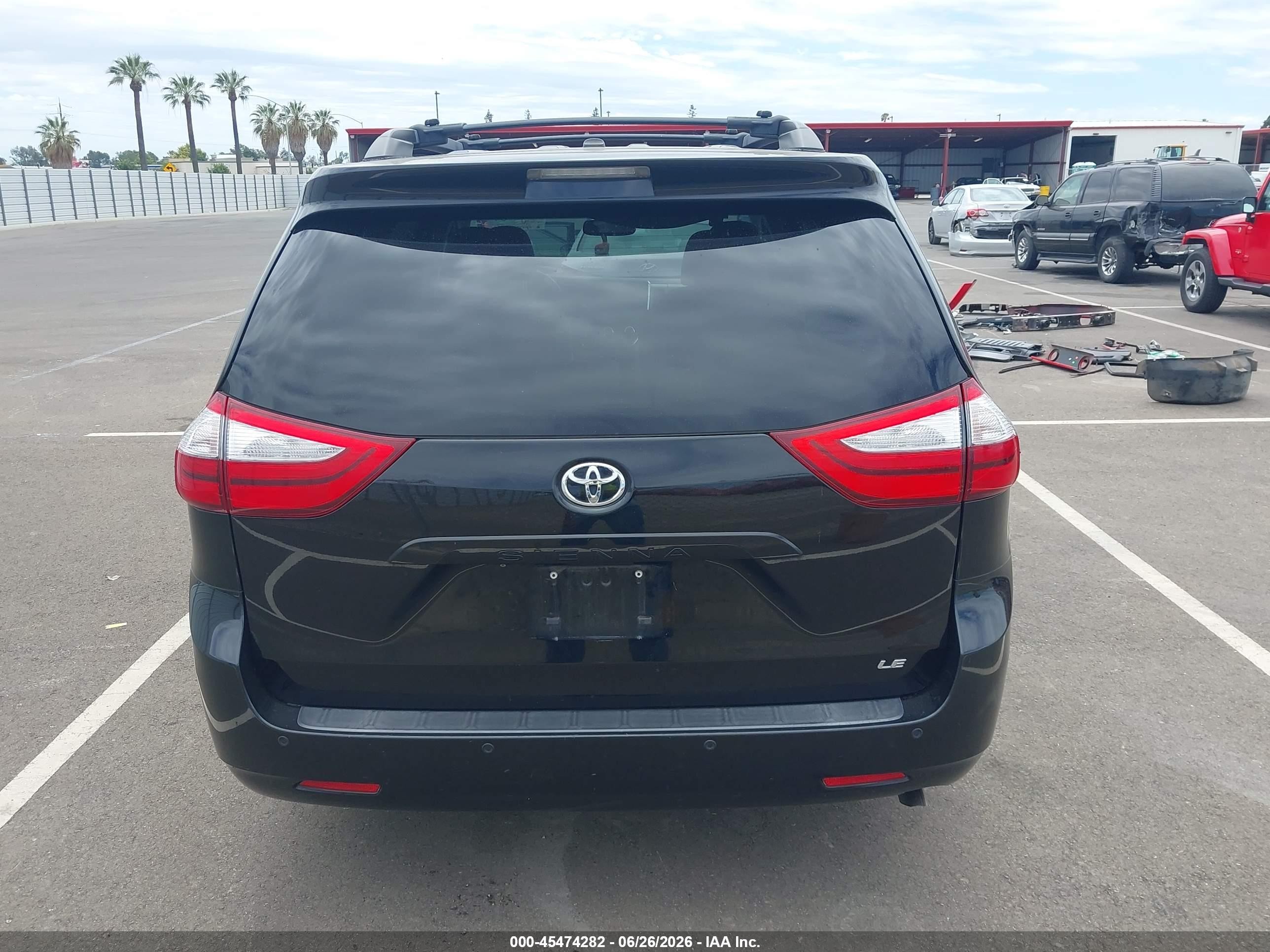 2015 Toyota Sienna Le 8 Passenger Black vin: 5TDKK3DC7FS586677