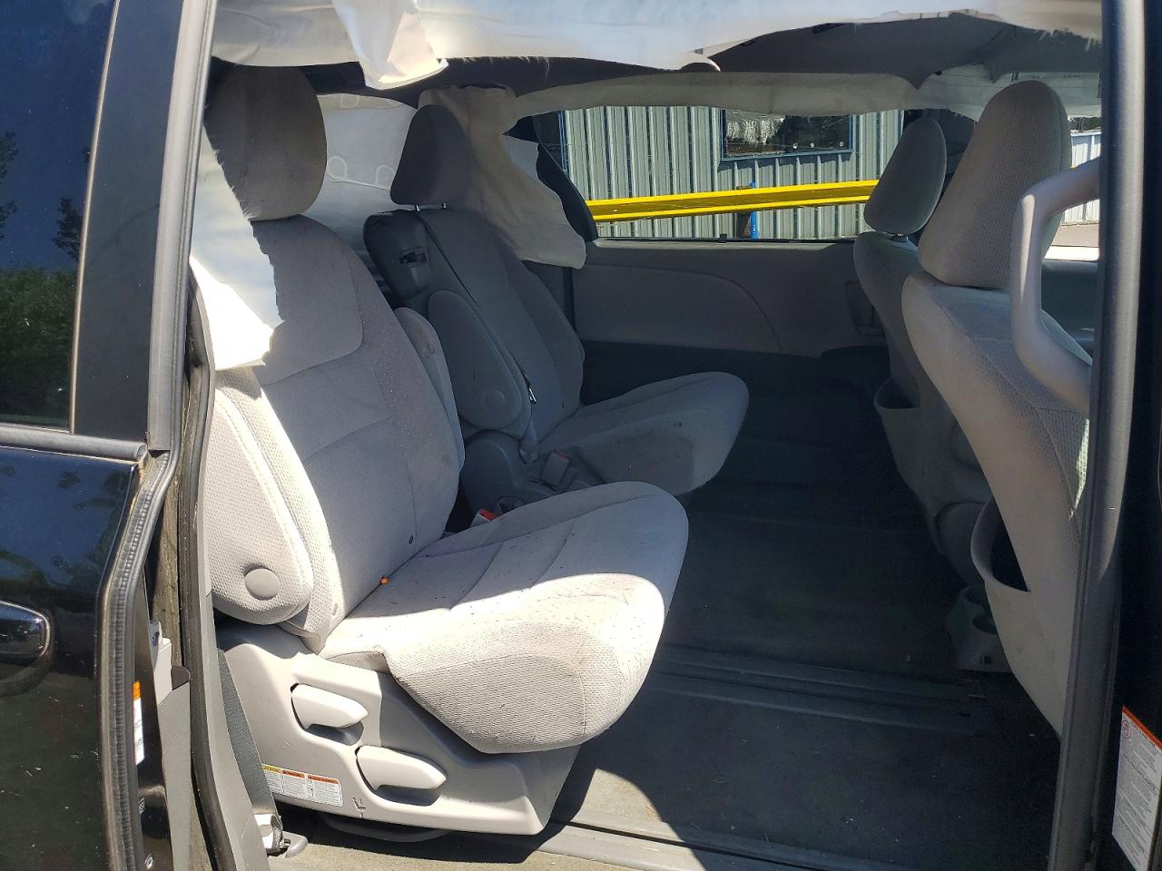 2015 Toyota Sienna Le Черный vin: 5TDKK3DC7FS611657