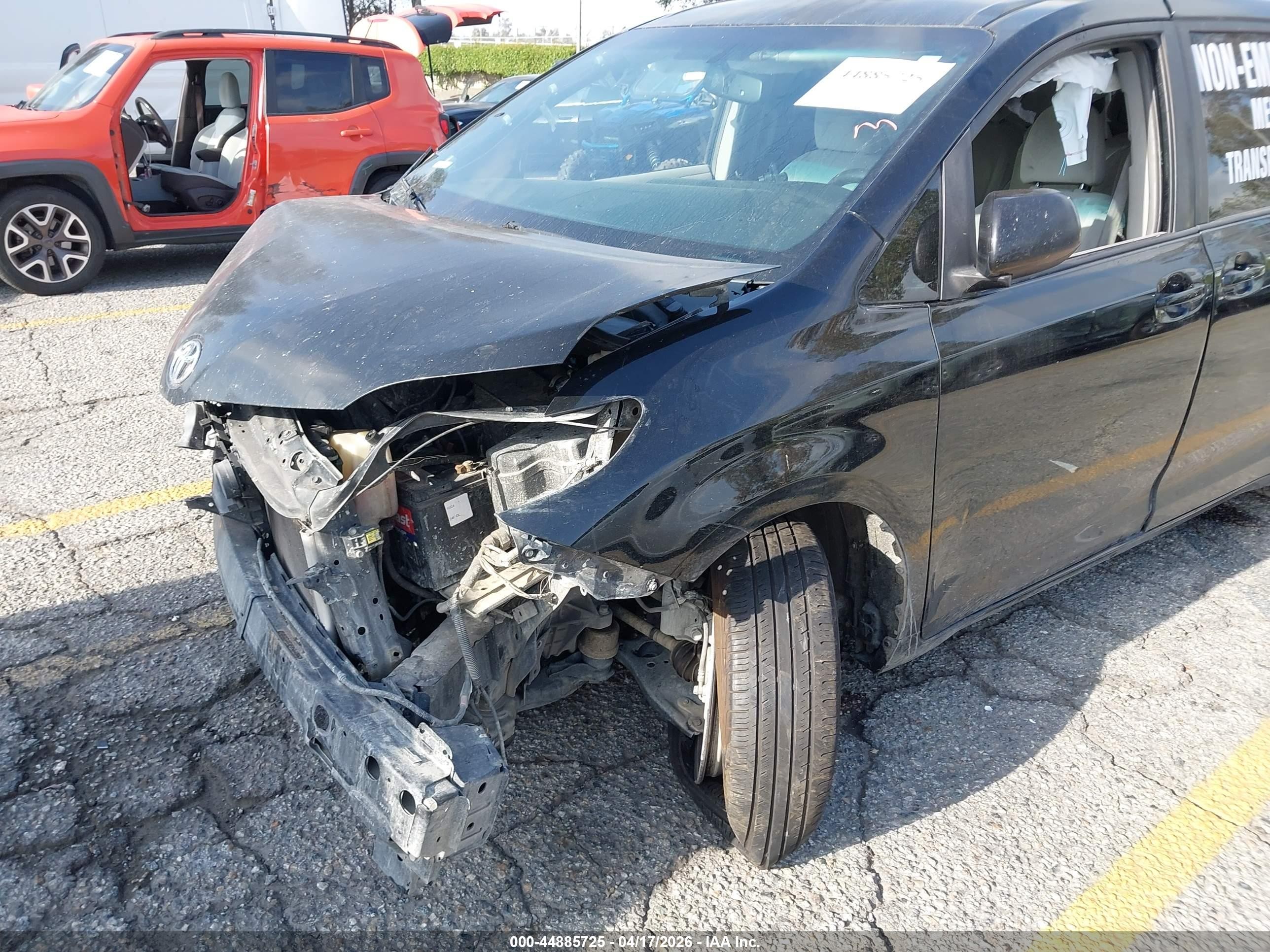 2015 Toyota Sienna Le 8 Passenger Black vin: 5TDKK3DC7FS616079