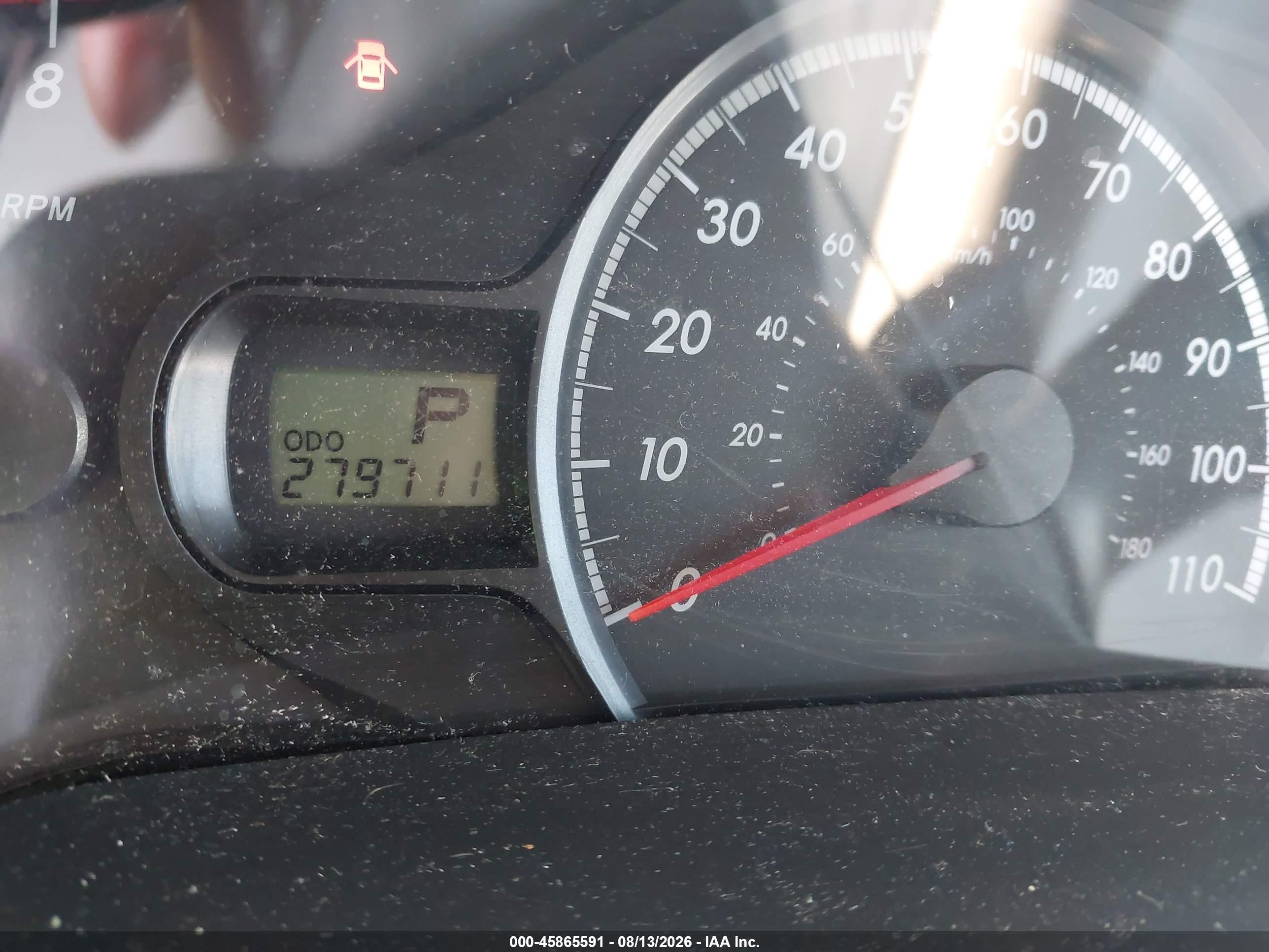 2011 Toyota Sienna Le V6 Gray vin: 5TDKK3DC8BS095741