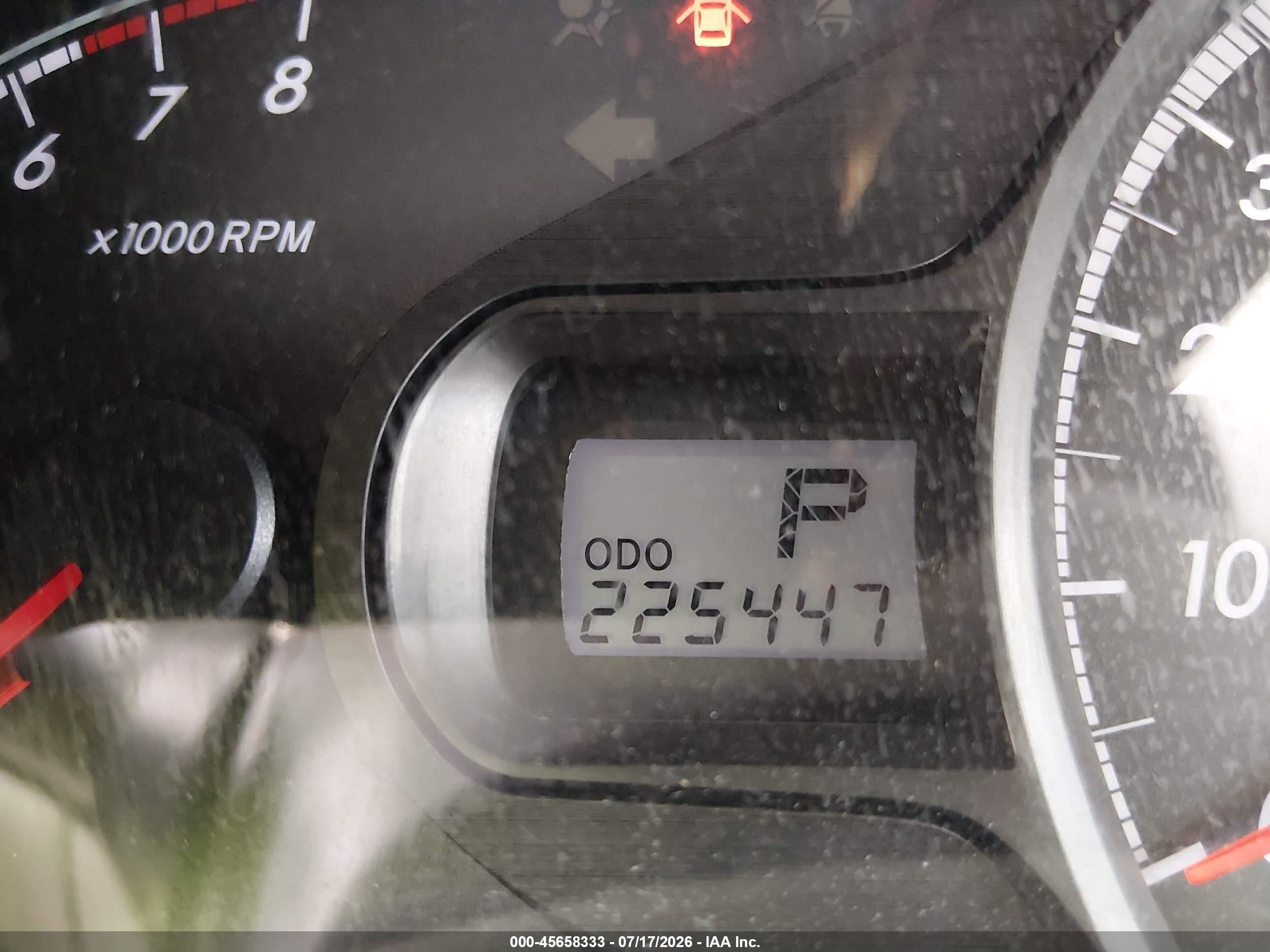 2011 Toyota Sienna Le V6 Champagne vin: 5TDKK3DC8BS119004