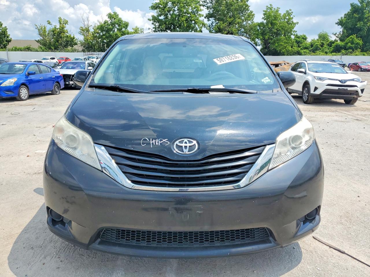 2011 Toyota Sienna Le Black vin: 5TDKK3DC8BS141651