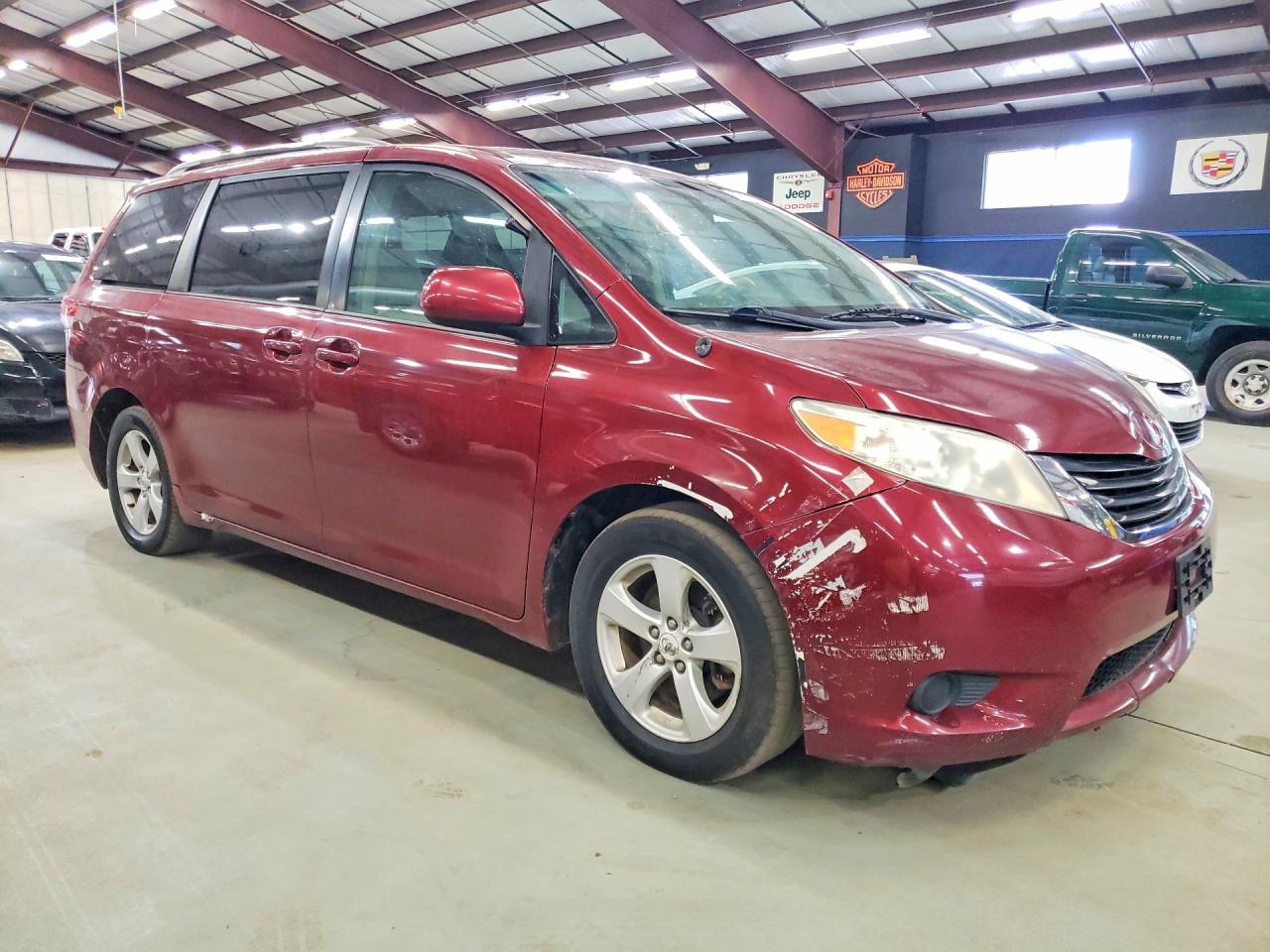 2011 Toyota Sienna Le Red vin: 5TDKK3DC8BS156246