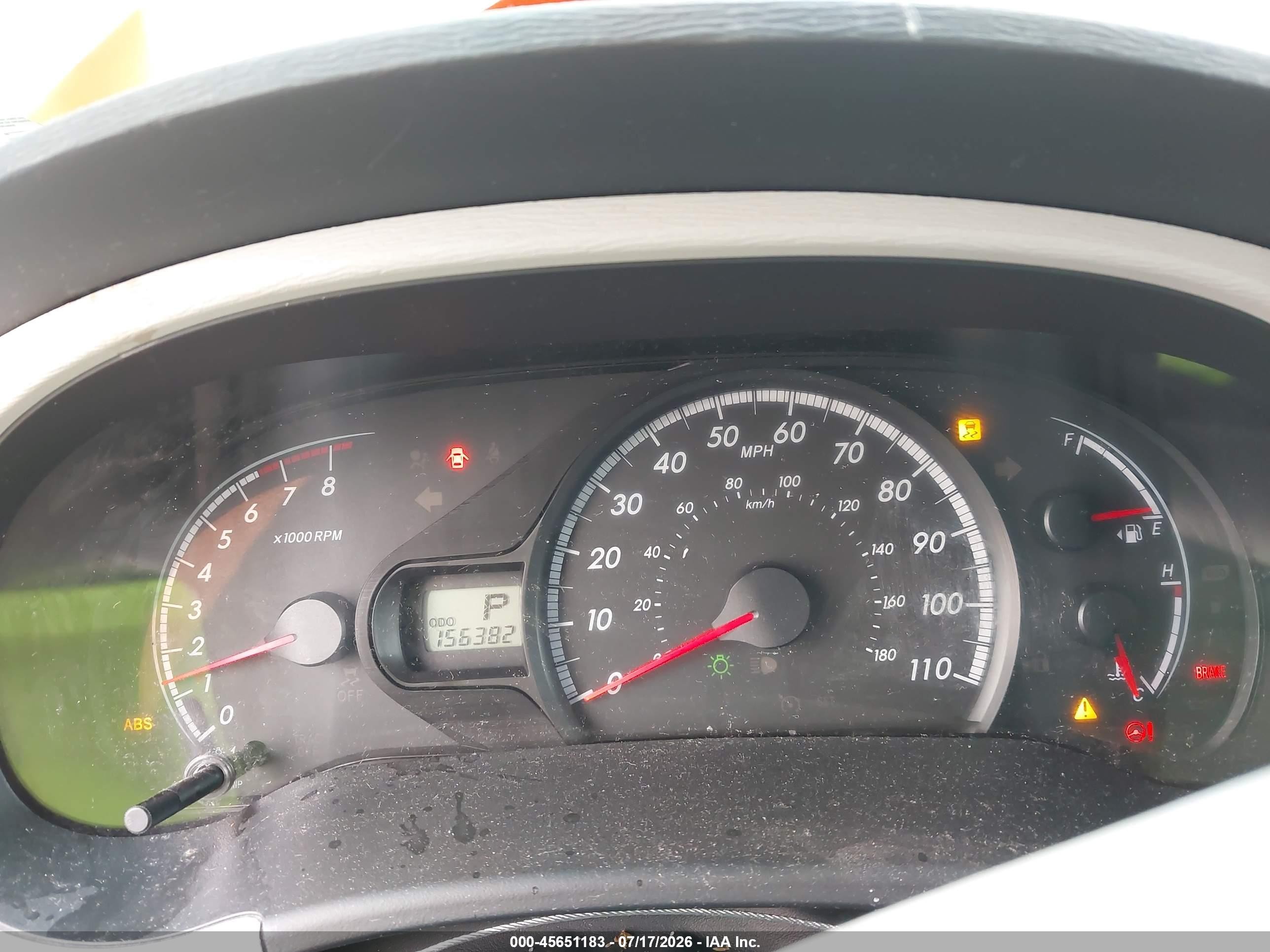 2011 Toyota Sienna Le V6 Silver vin: 5TDKK3DC8BS159244