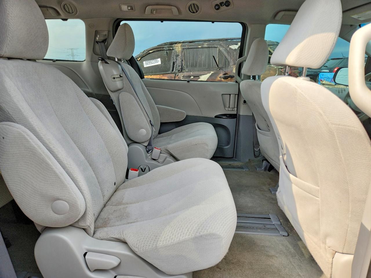 2012 Toyota Sienna Le Gray vin: 5TDKK3DC8CS179334