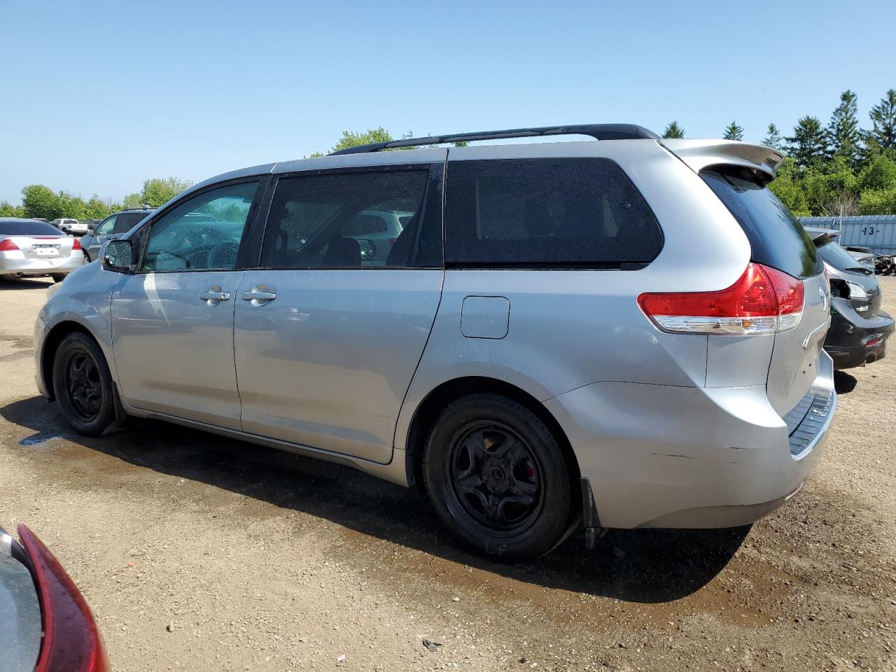 2012 Toyota Sienna Le Silver vin: 5TDKK3DC8CS231500