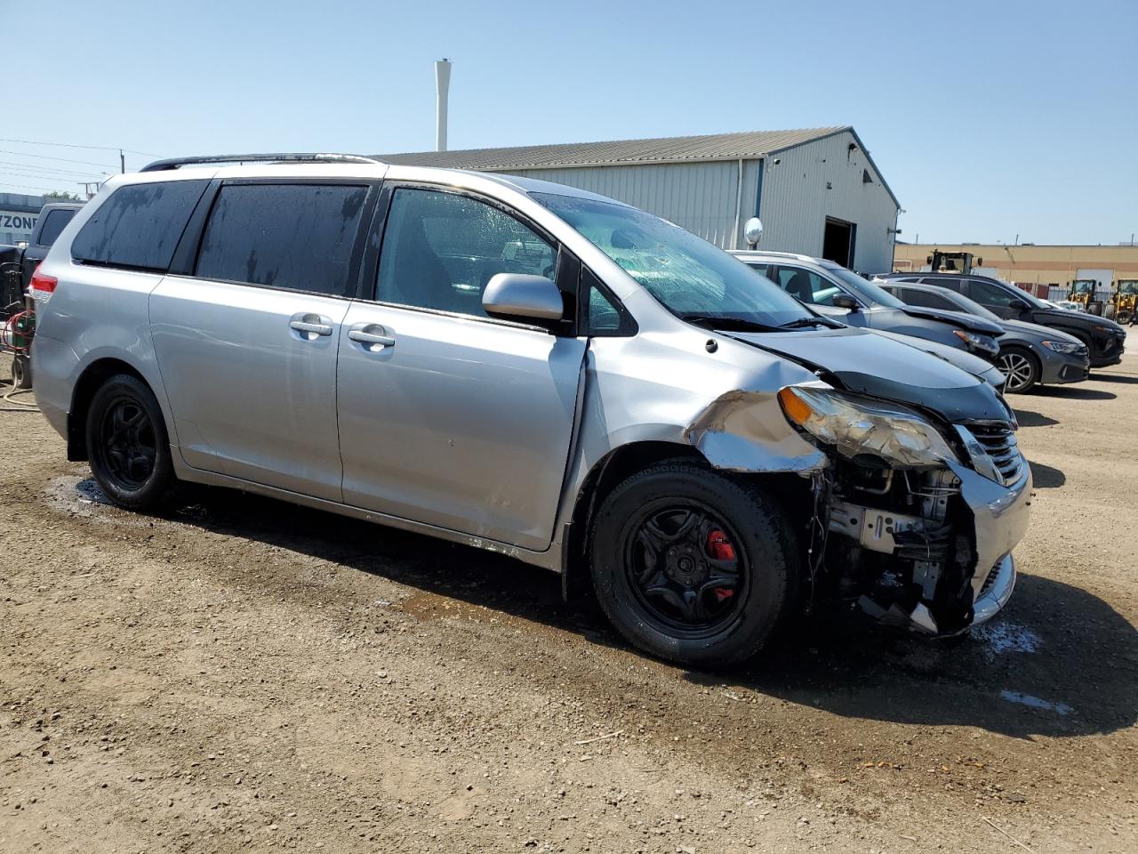 2012 Toyota Sienna Le Silver vin: 5TDKK3DC8CS231500