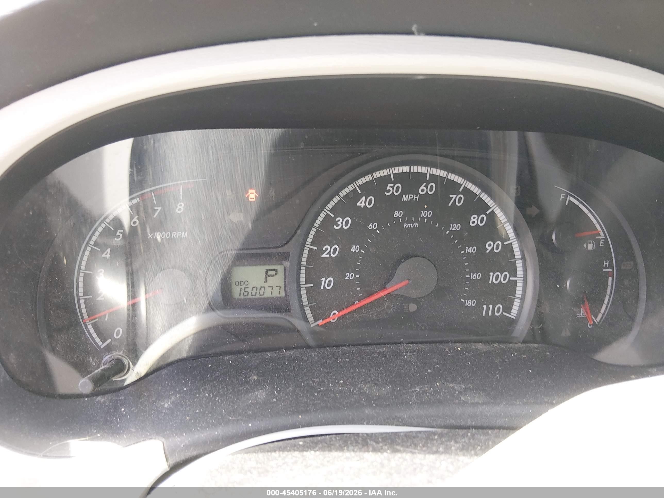 2012 Toyota Sienna Le V6 8 Passenger Silver vin: 5TDKK3DC8CS235367