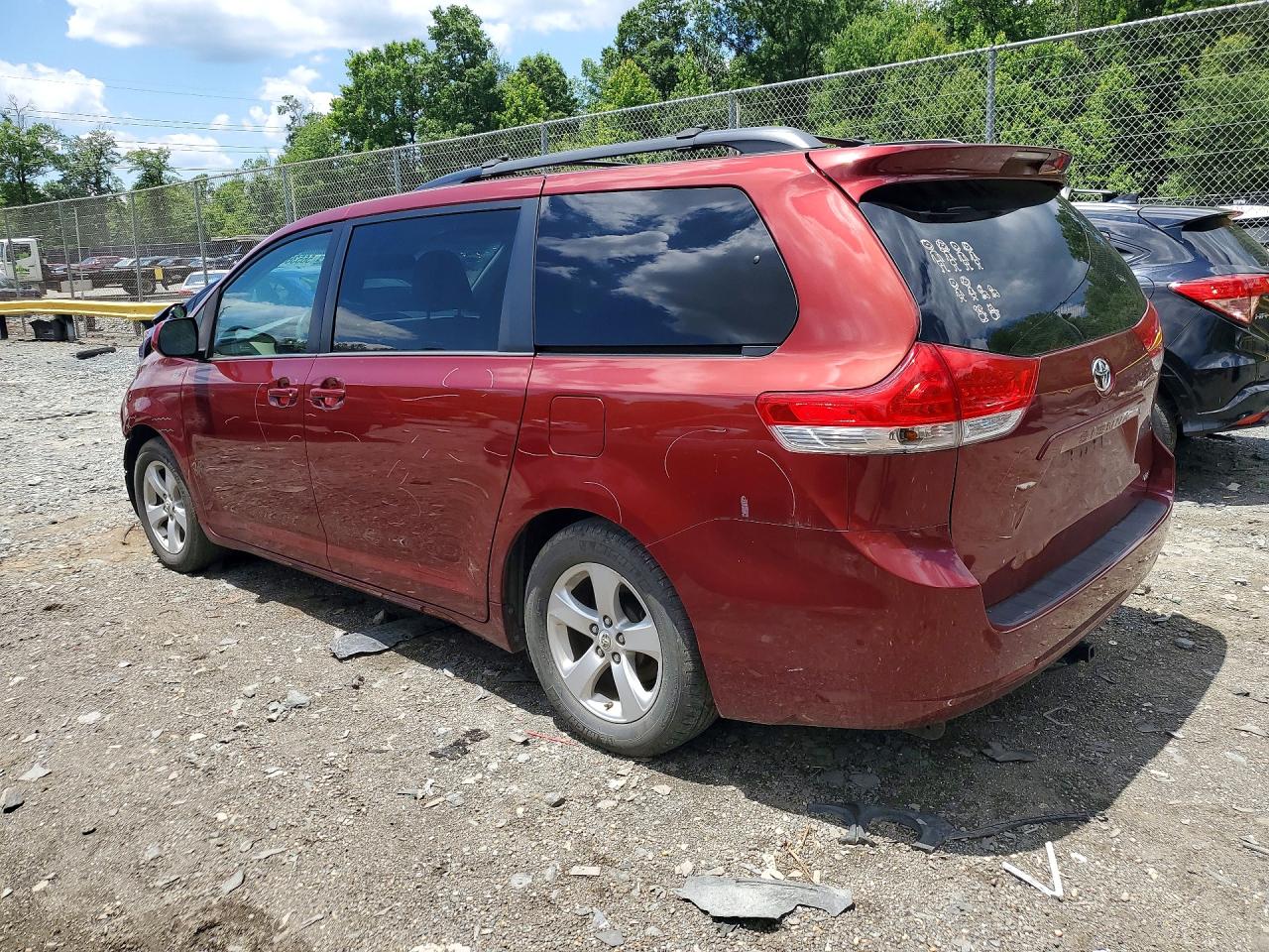 2012 Toyota Sienna Le Burgundy vin: 5TDKK3DC8CS277960
