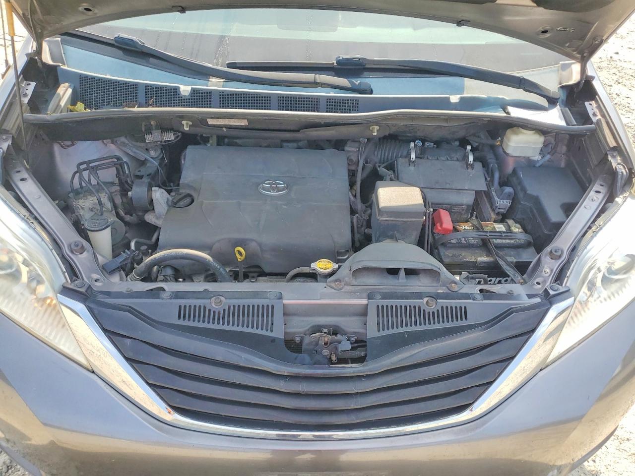 2013 Toyota Sienna Le Gray vin: 5TDKK3DC8DS341805