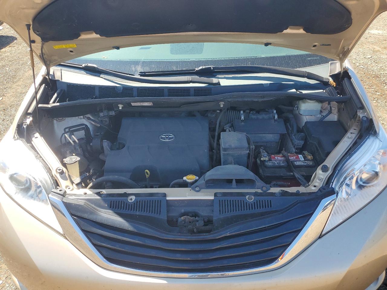 2013 Toyota Sienna Le Gold vin: 5TDKK3DC8DS373265