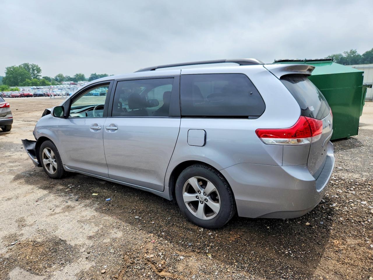 2013 Toyota Sienna Le Silver vin: 5TDKK3DC8DS391491