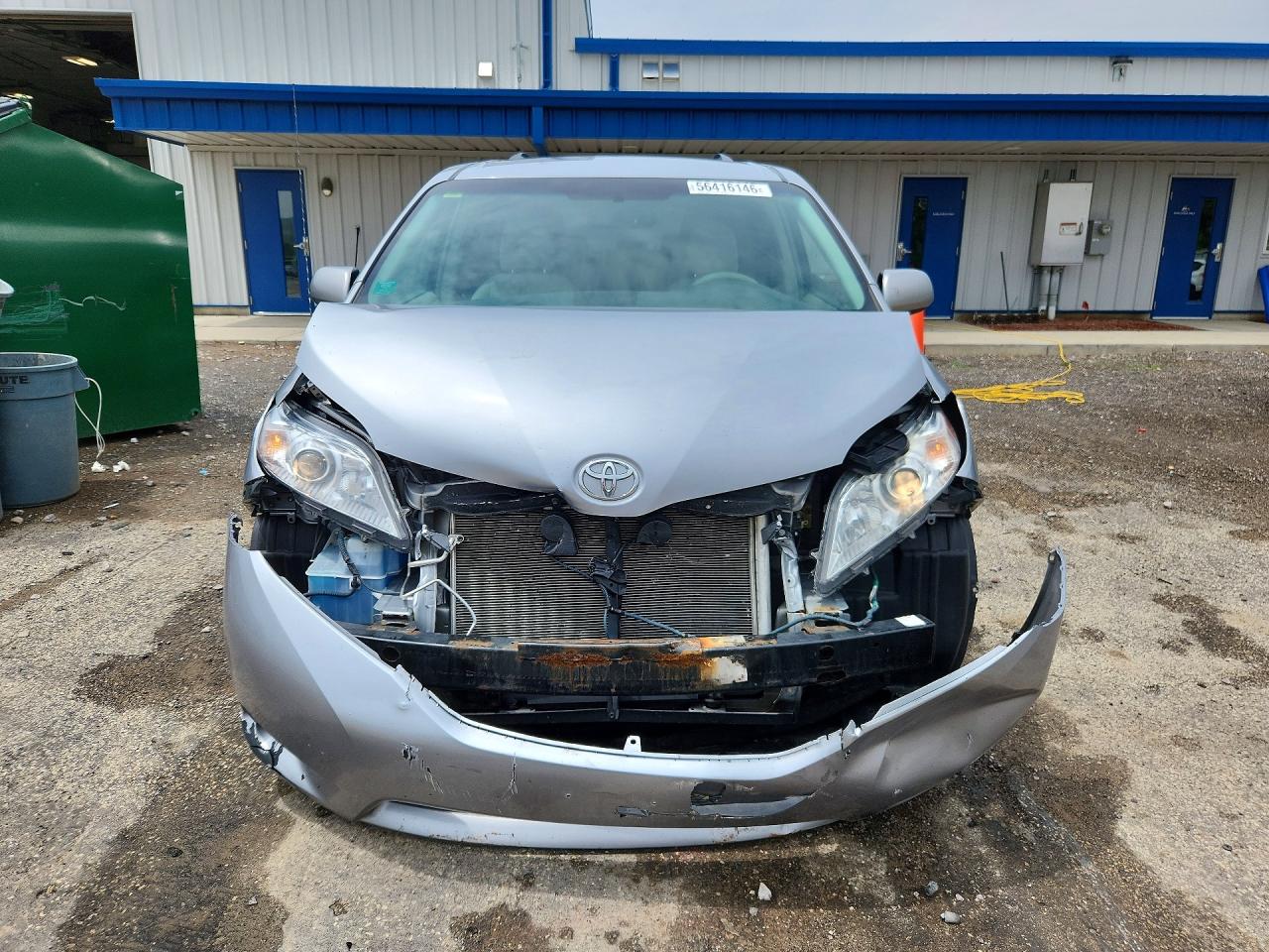 2013 Toyota Sienna Le Silver vin: 5TDKK3DC8DS391491