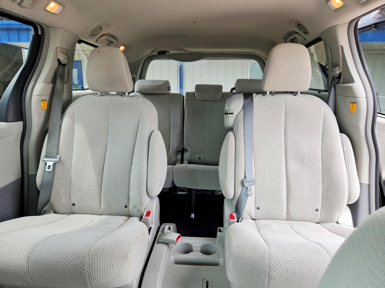 2013 Toyota Sienna Le Silver vin: 5TDKK3DC8DS391491