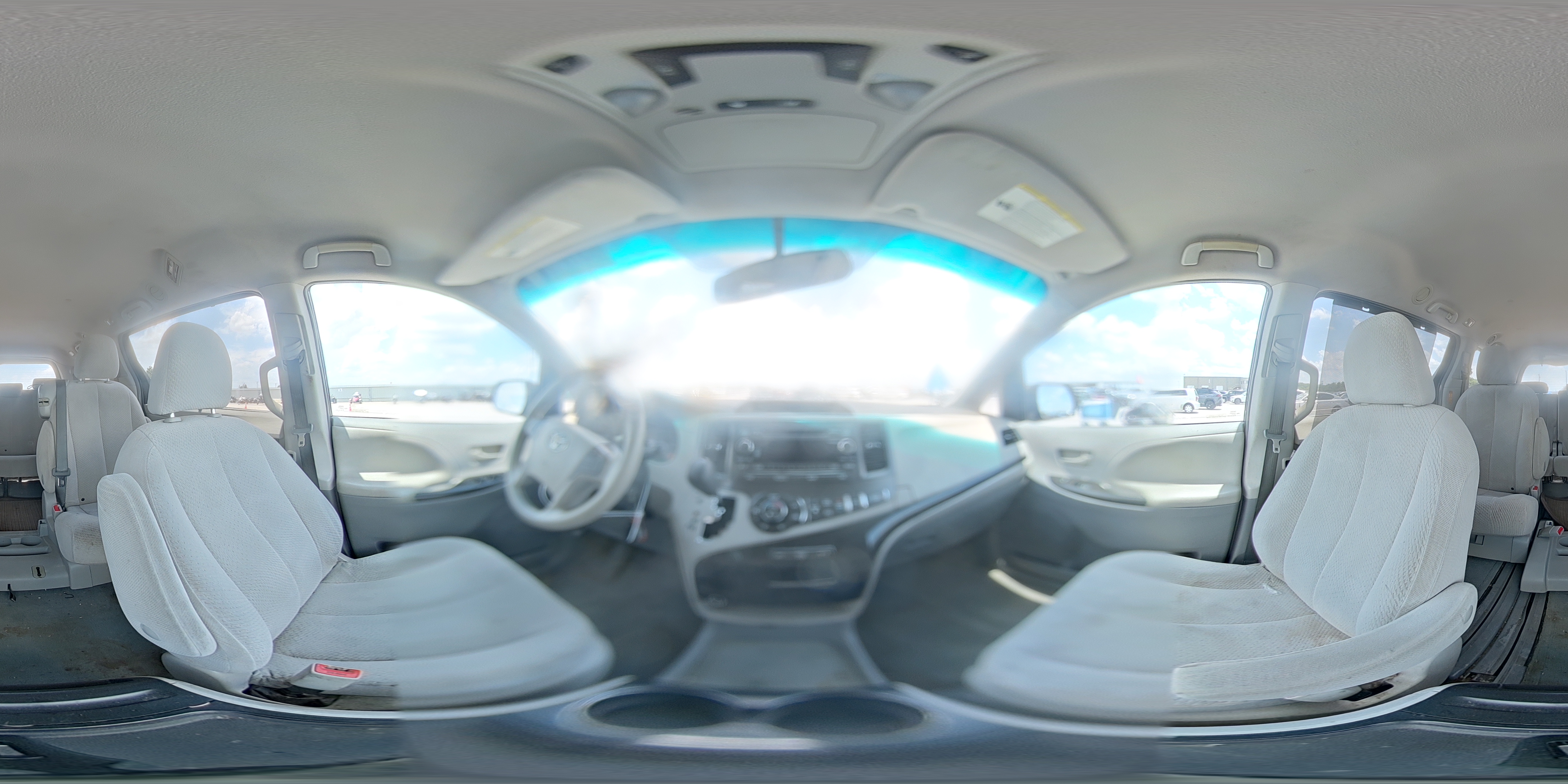 2013 Toyota Sienna Le Gray vin: 5TDKK3DC8DS404725