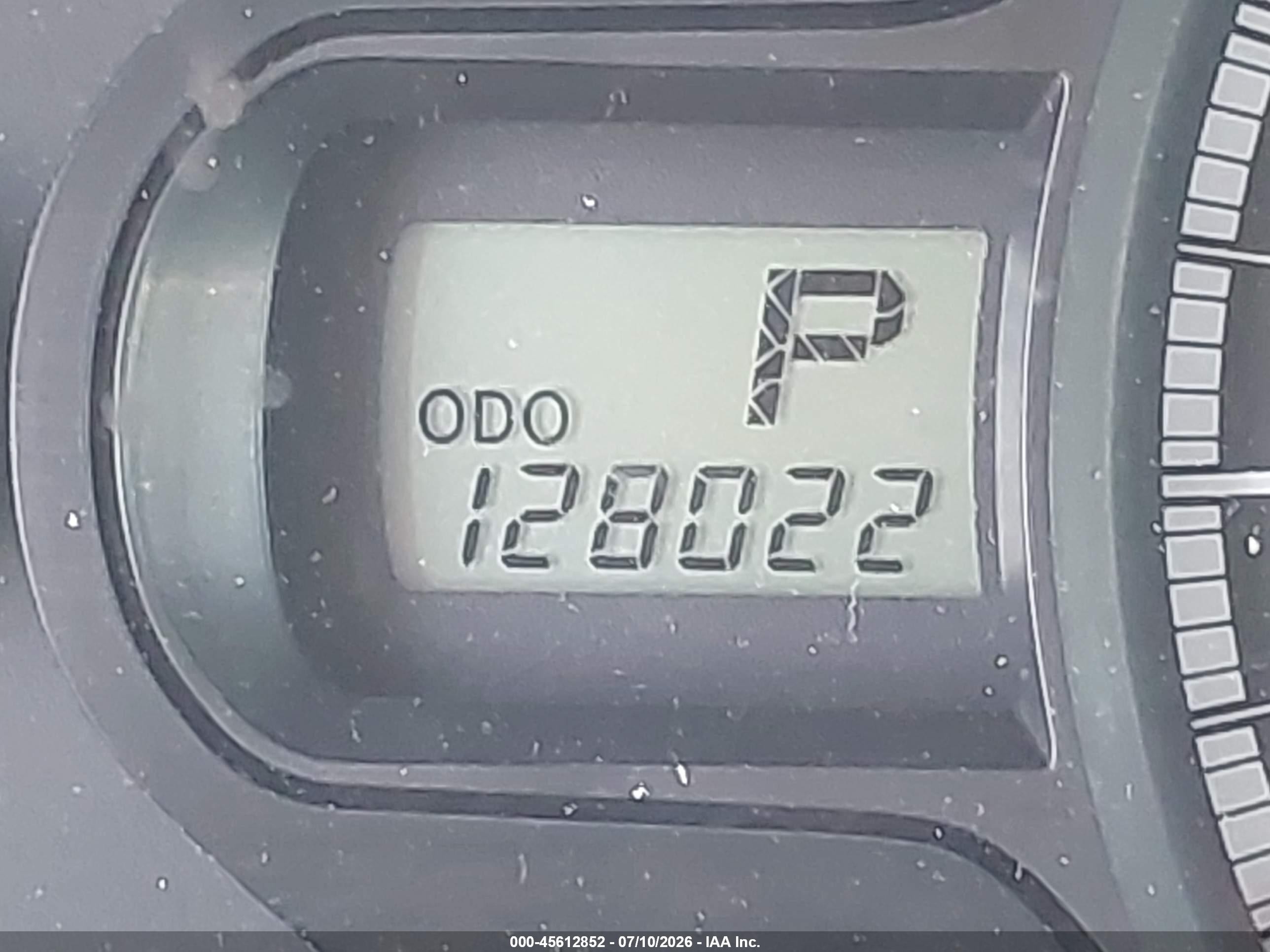 2014 Toyota Sienna Le V6 8 Passenger Серебряный vin: 5TDKK3DC8ES409716