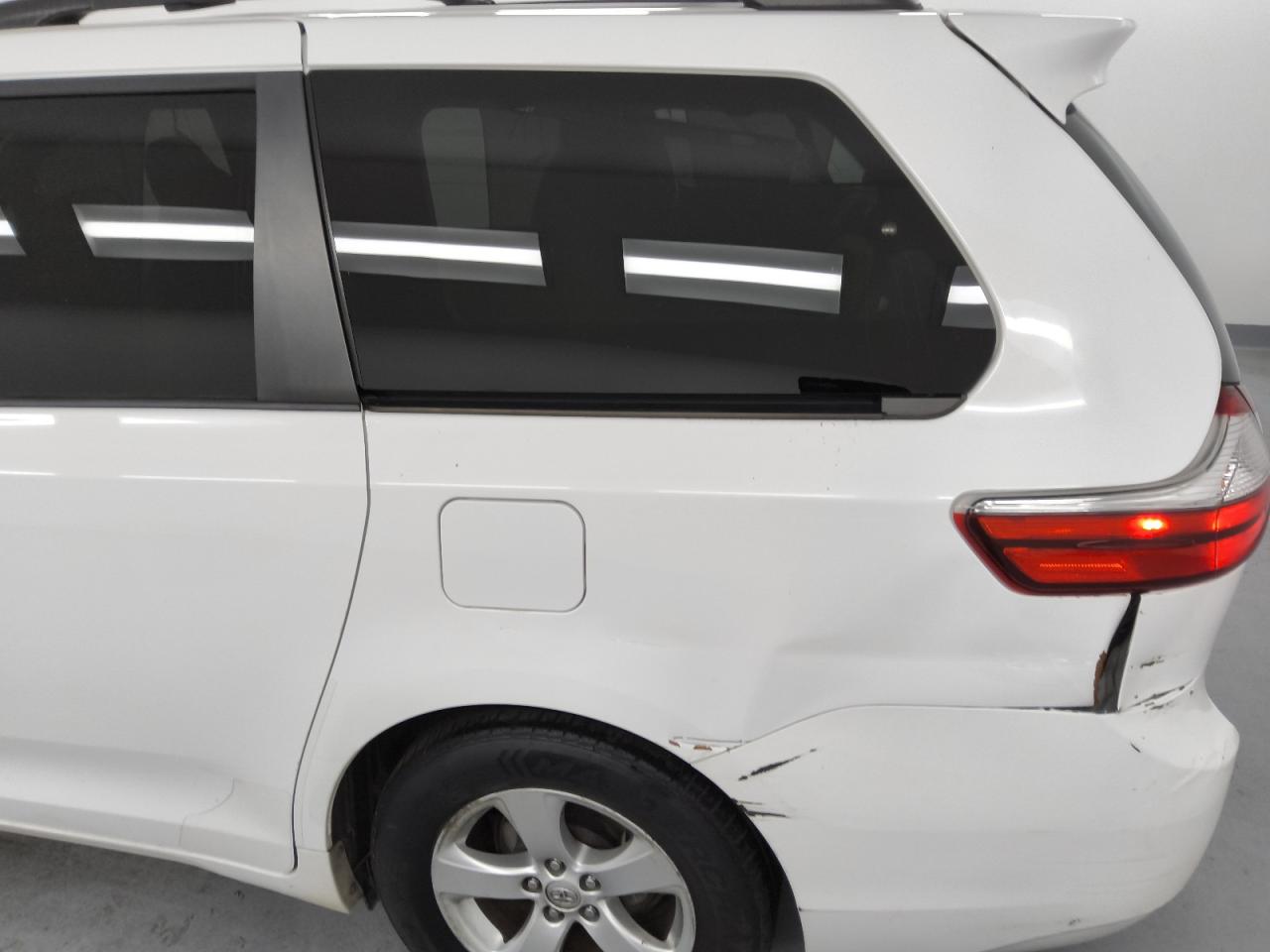 2015 Toyota Sienna Le White vin: 5TDKK3DC8FS614356 Damage: Left Qtr Panel, Severe Damage, Replacement Required