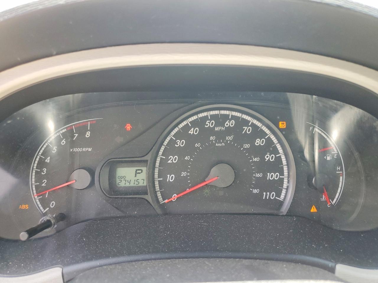 2011 Toyota Sienna Le Gray vin: 5TDKK3DC9BS048718