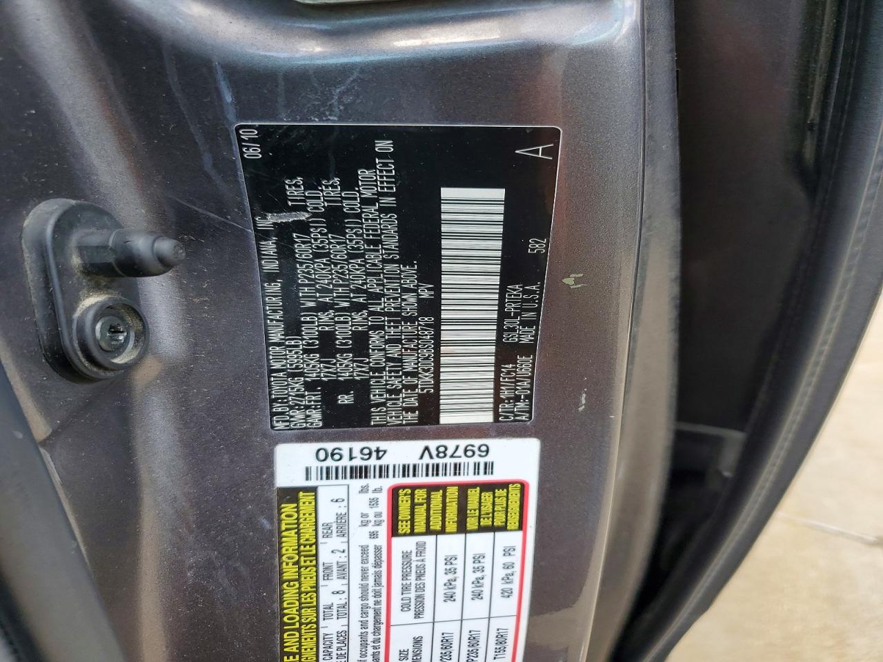 2011 Toyota Sienna Le Gray vin: 5TDKK3DC9BS048718