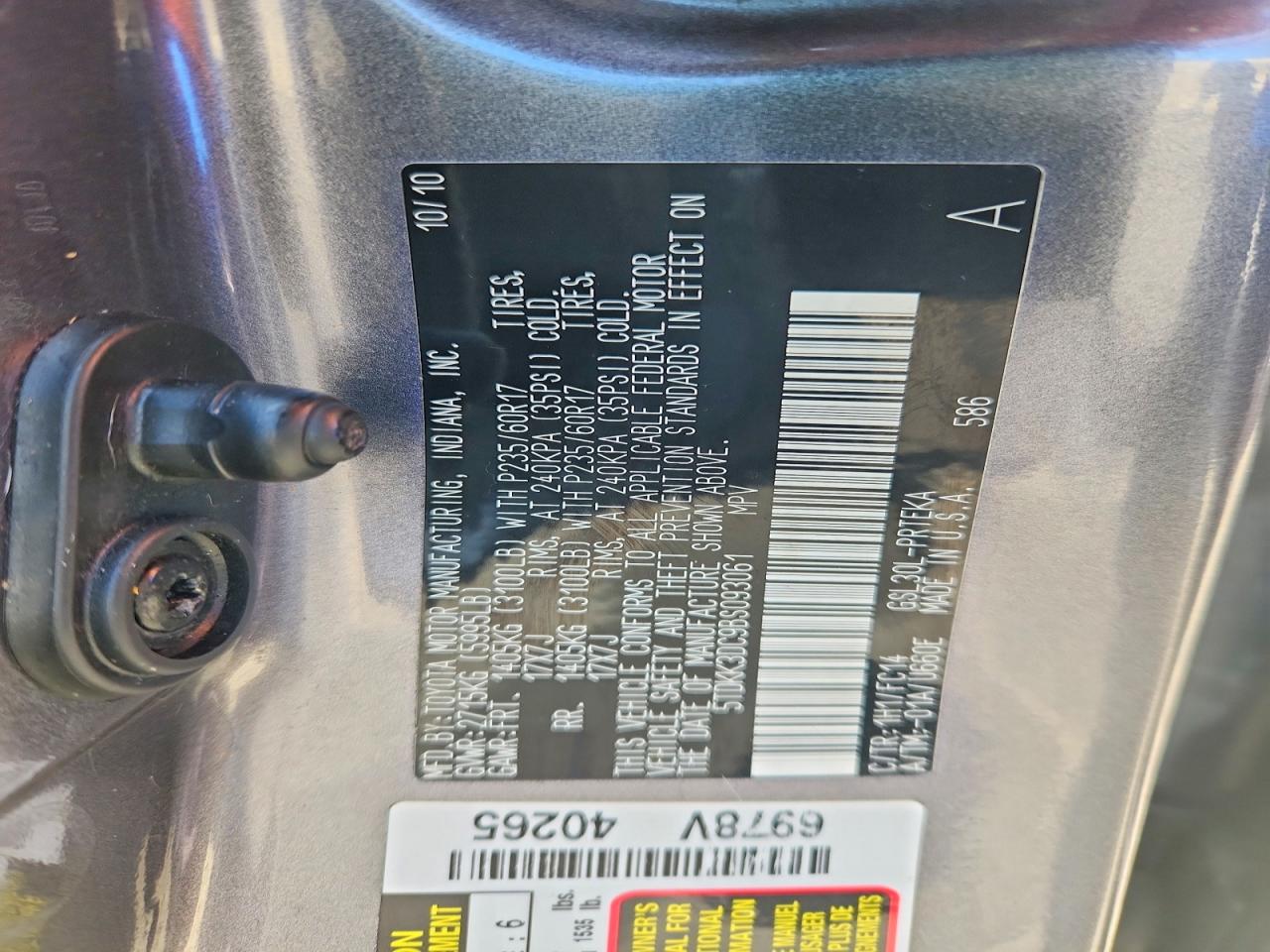 2011 Toyota Sienna Le Gray vin: 5TDKK3DC9BS093061