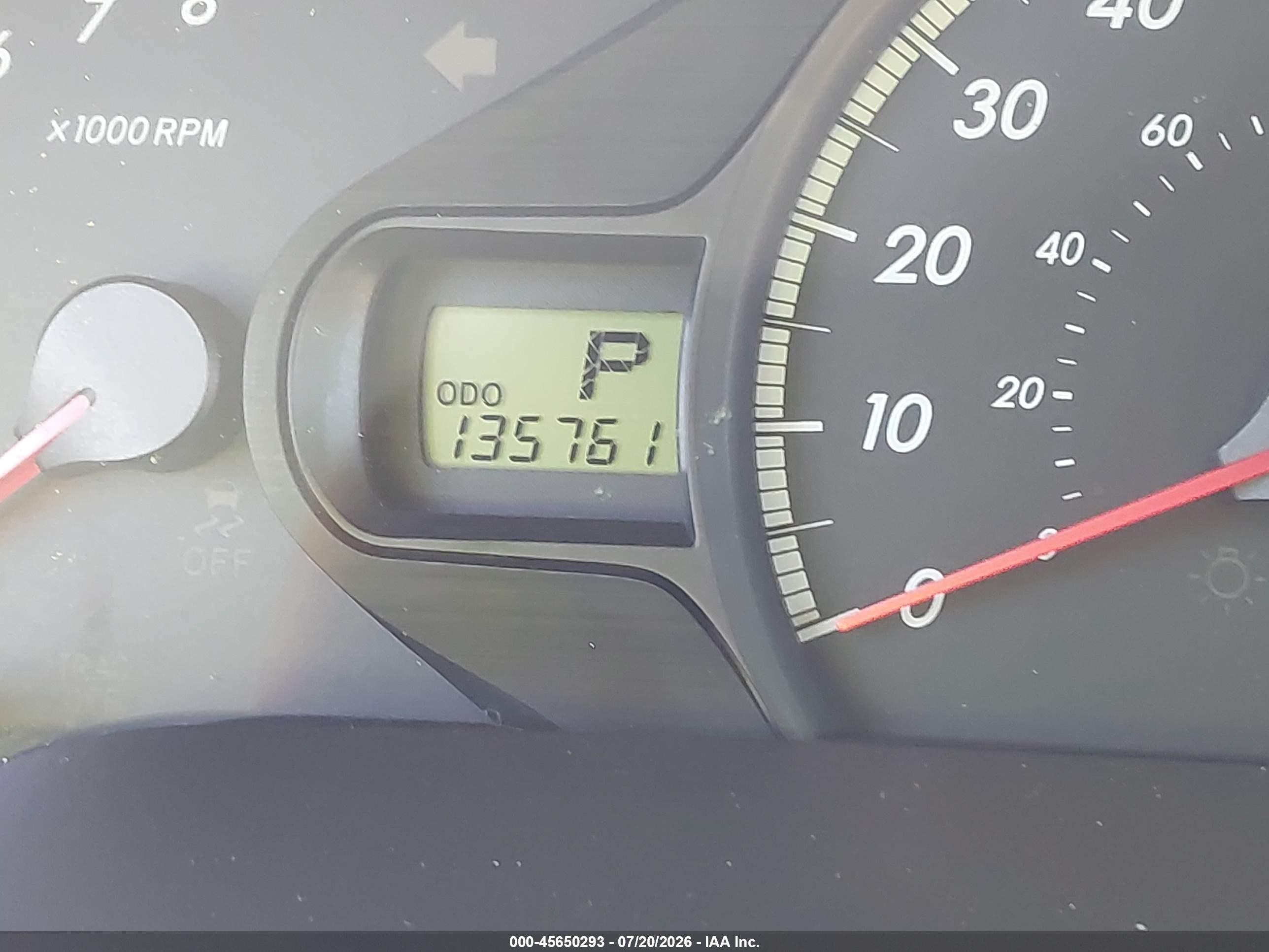 2011 Toyota Sienna Le V6 Burgundy vin: 5TDKK3DC9BS107296