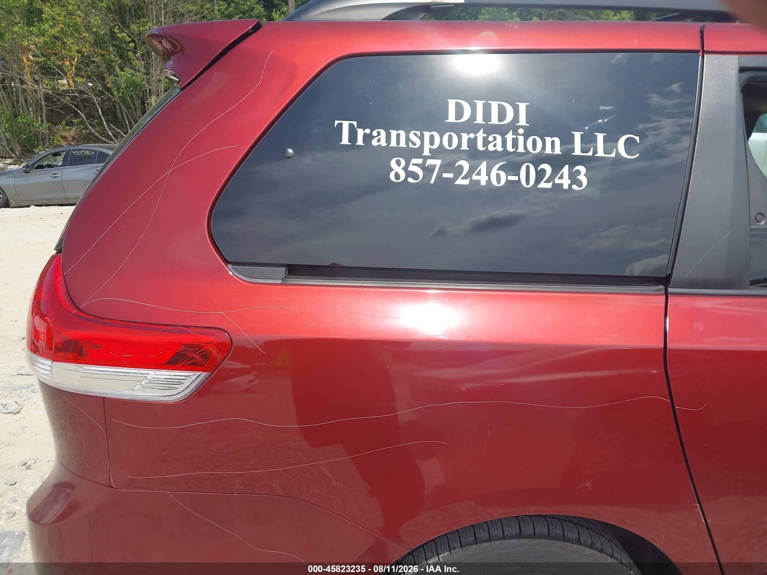 2012 Toyota Sienna Le V6 8 Passenger Red vin: 5TDKK3DC9CS198040