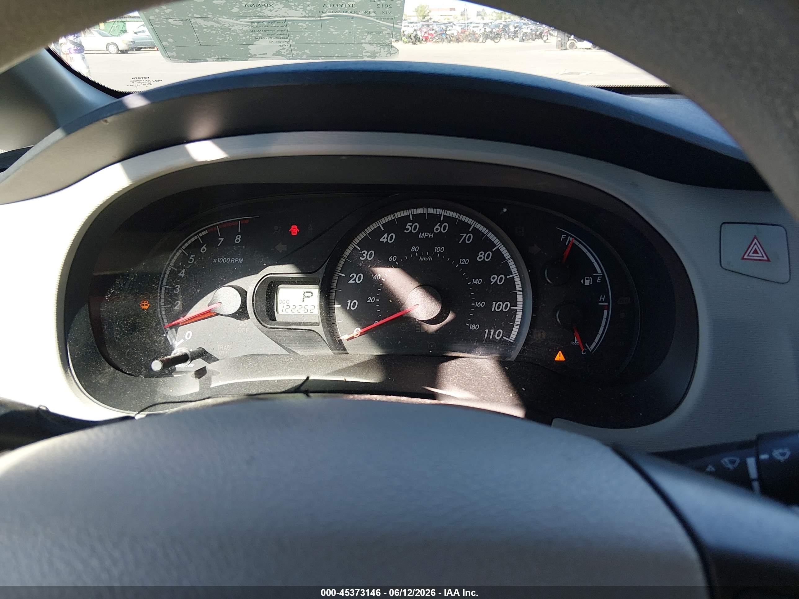 2012 Toyota Sienna Le V6 8 Passenger Gray vin: 5TDKK3DC9CS201549
