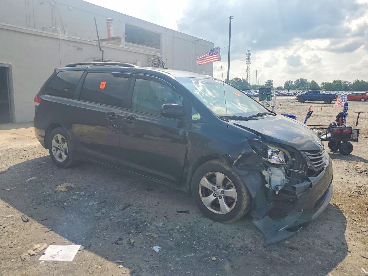 2012 Toyota Sienna Le Black vin: 5TDKK3DC9CS271486