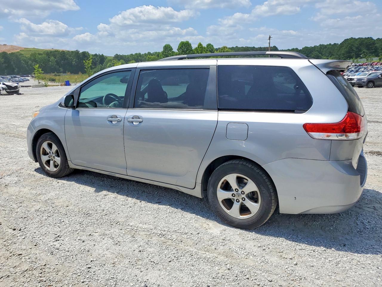 2012 Toyota Sienna Le Silver vin: 5TDKK3DC9CS275280