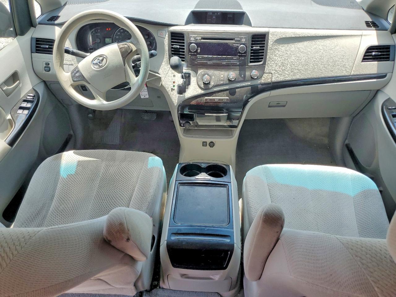 2012 Toyota Sienna Le Silver vin: 5TDKK3DC9CS275280