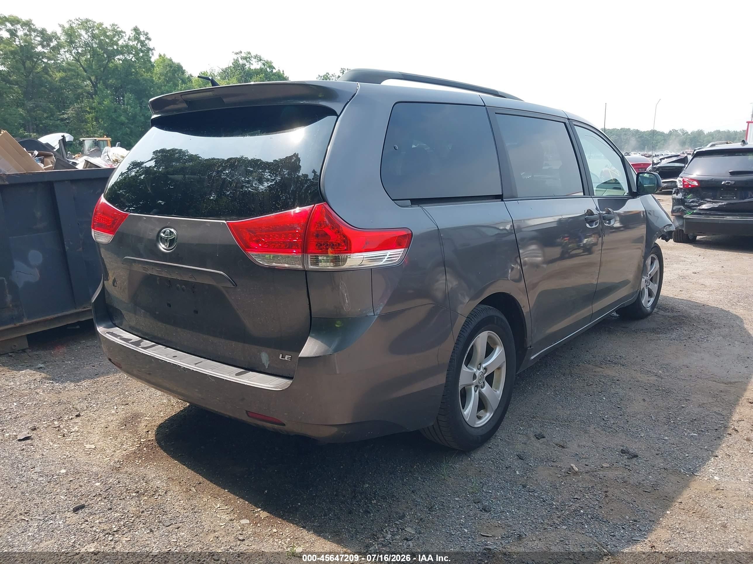 2013 Toyota Sienna Le V6 8 Passenger Gray vin: 5TDKK3DC9DS298799