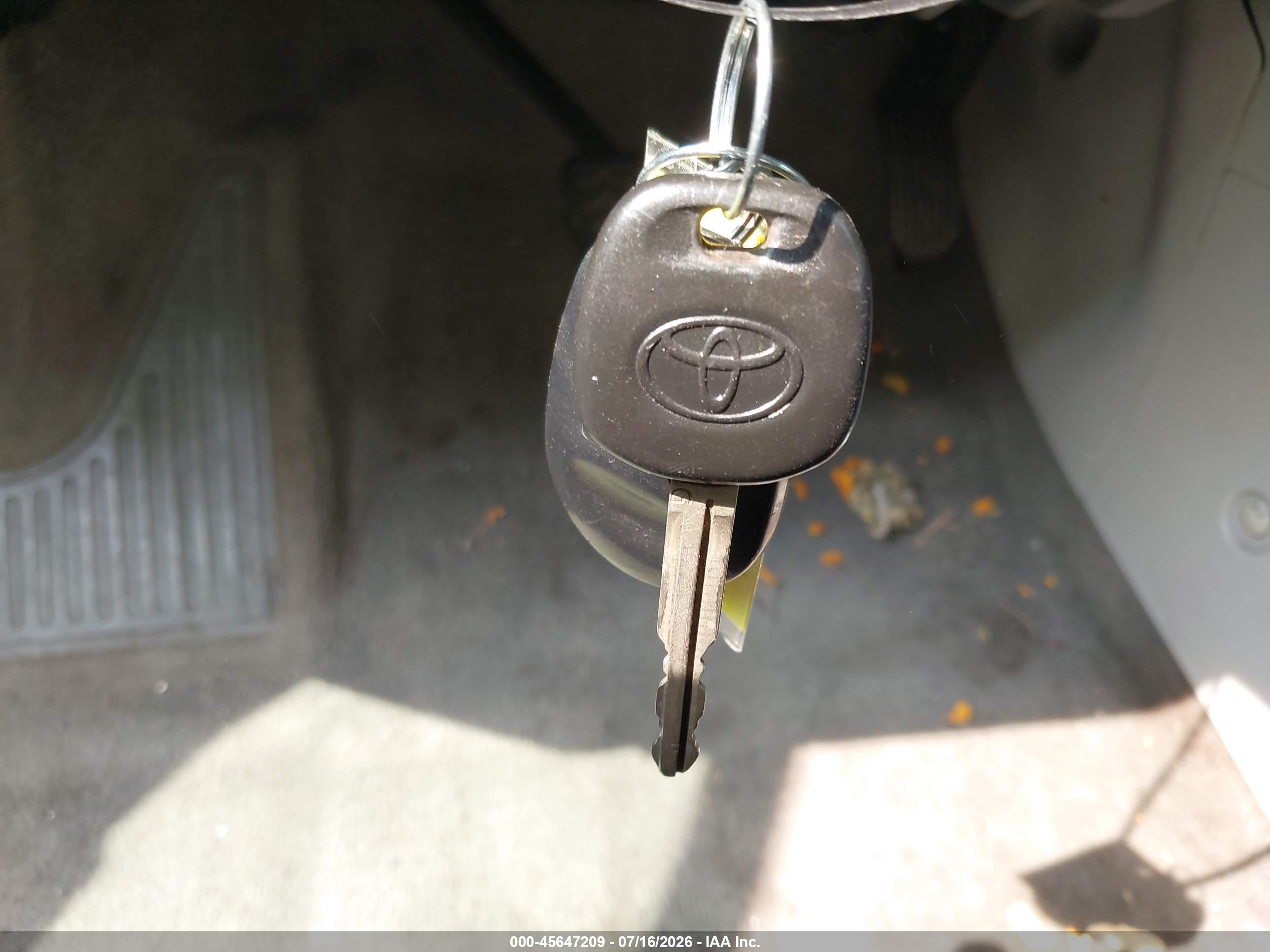 2013 Toyota Sienna Le V6 8 Passenger Gray vin: 5TDKK3DC9DS298799