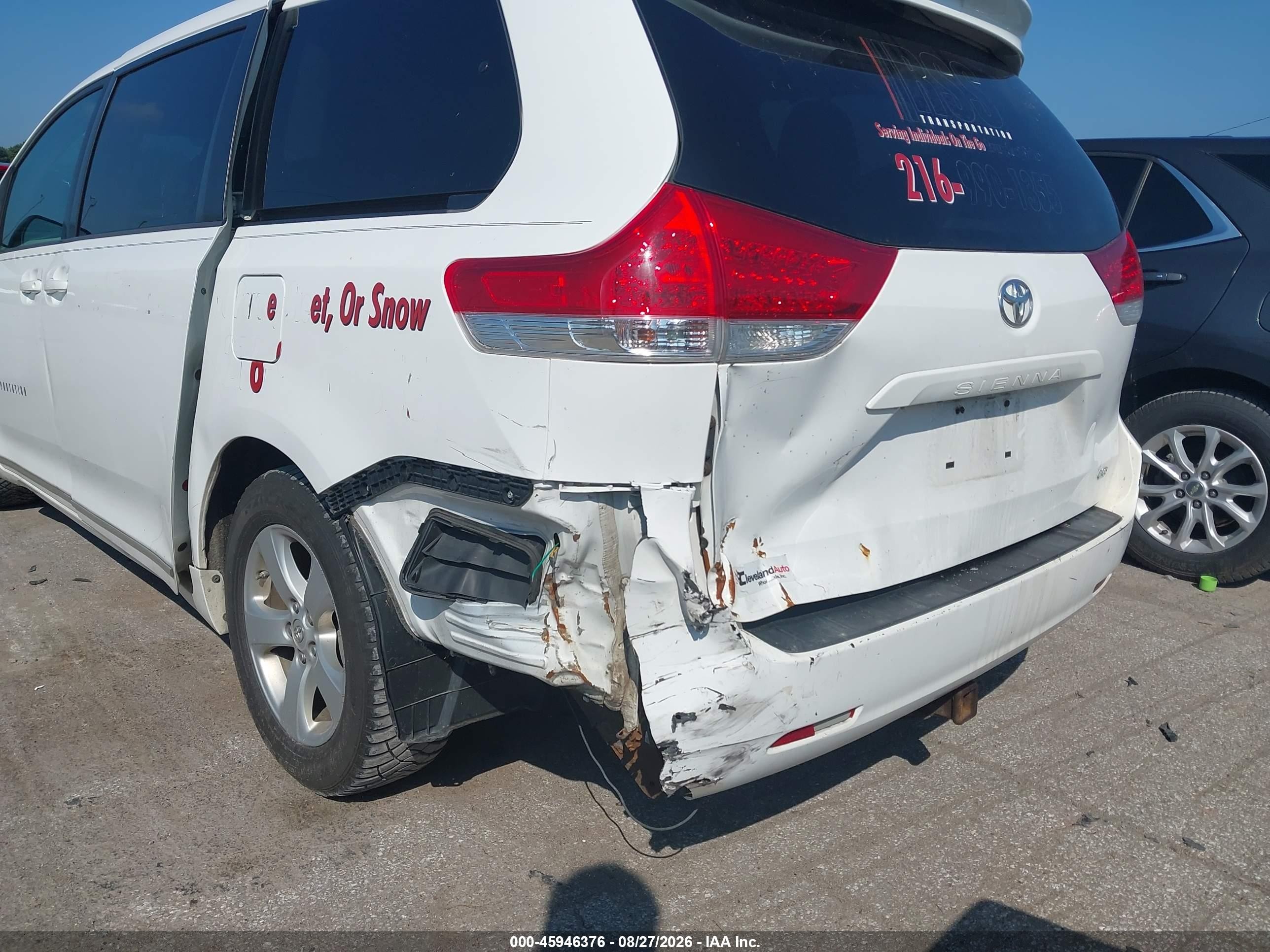 2013 Toyota Sienna Le V6 8 Passenger White vin: 5TDKK3DC9DS321093