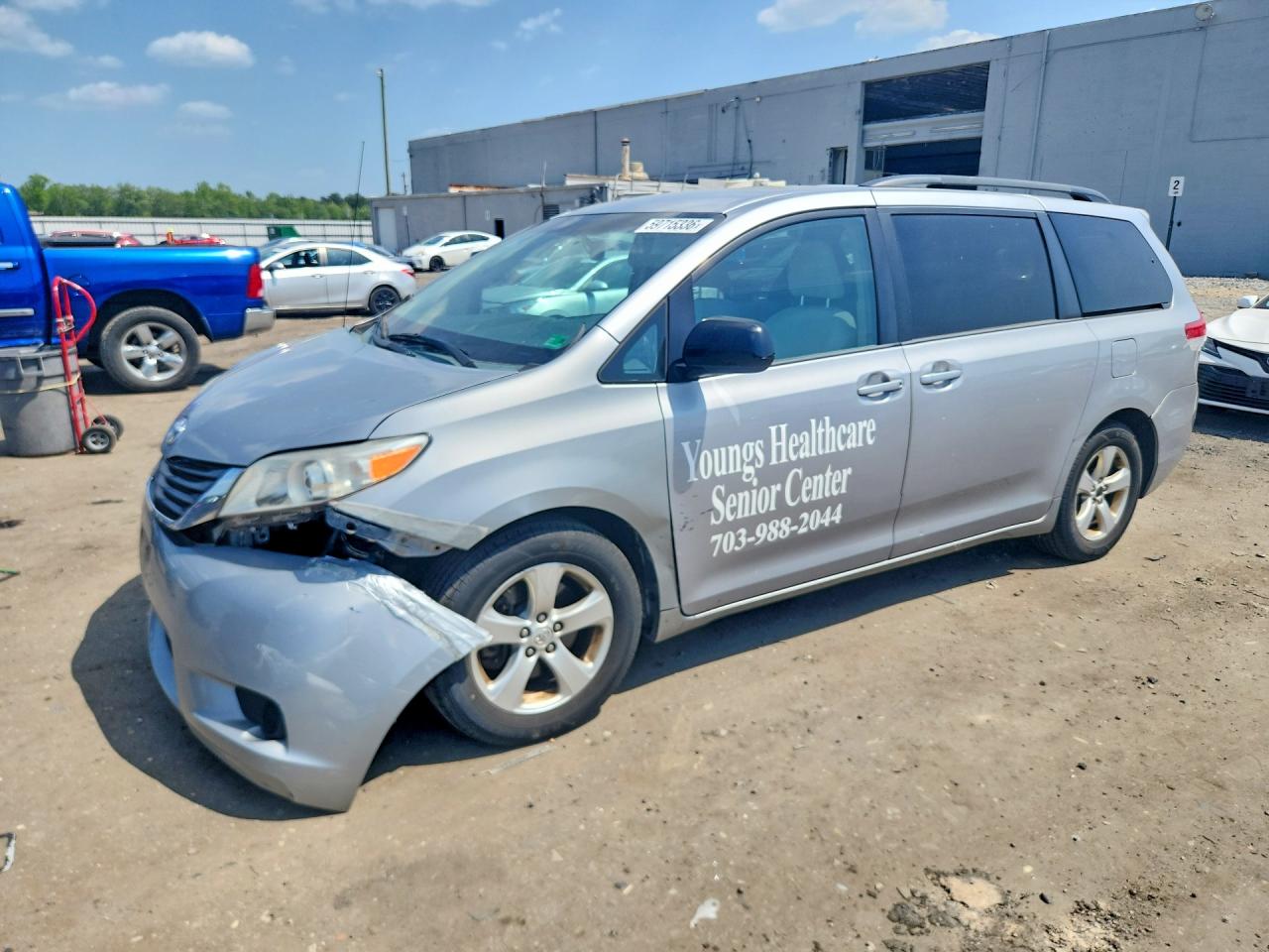 2013 Toyota Sienna Le Silver vin: 5TDKK3DC9DS321403